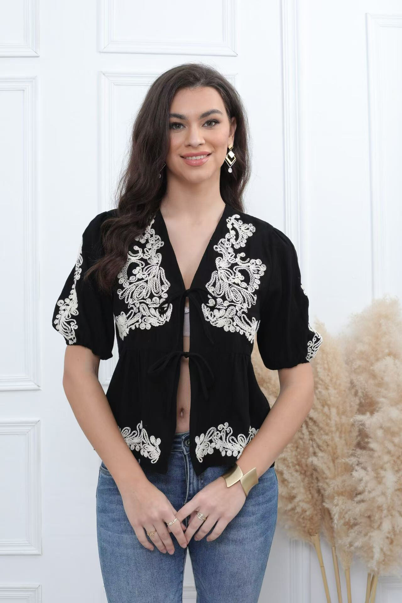 Wholesaler Melya Melody - Embroidered vest