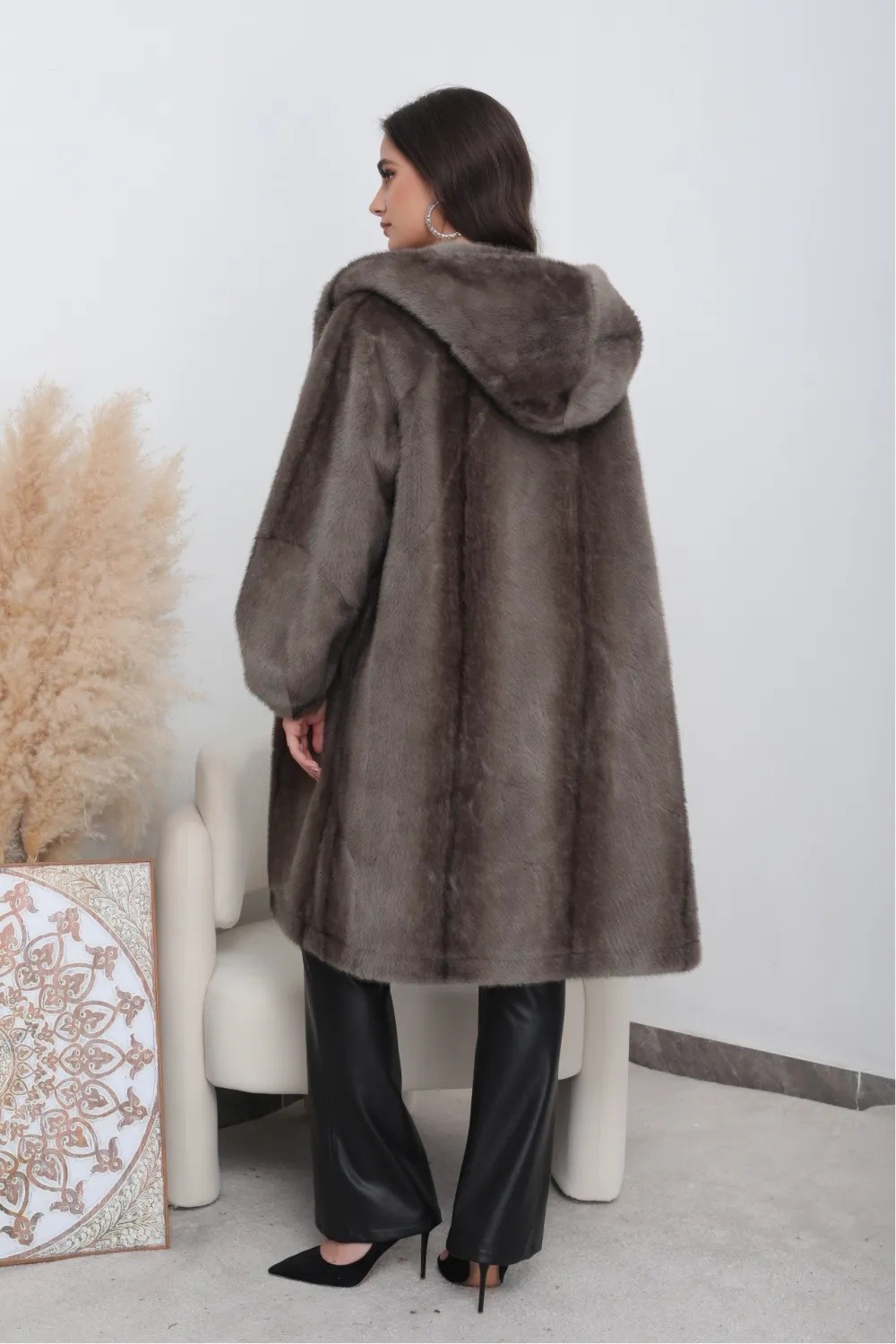 Manteau Hiver en Fourrure - Image 6
