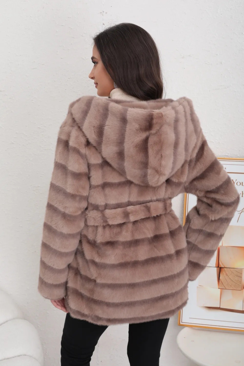 Mid-length mink fur coat with hood and belt - Image 25