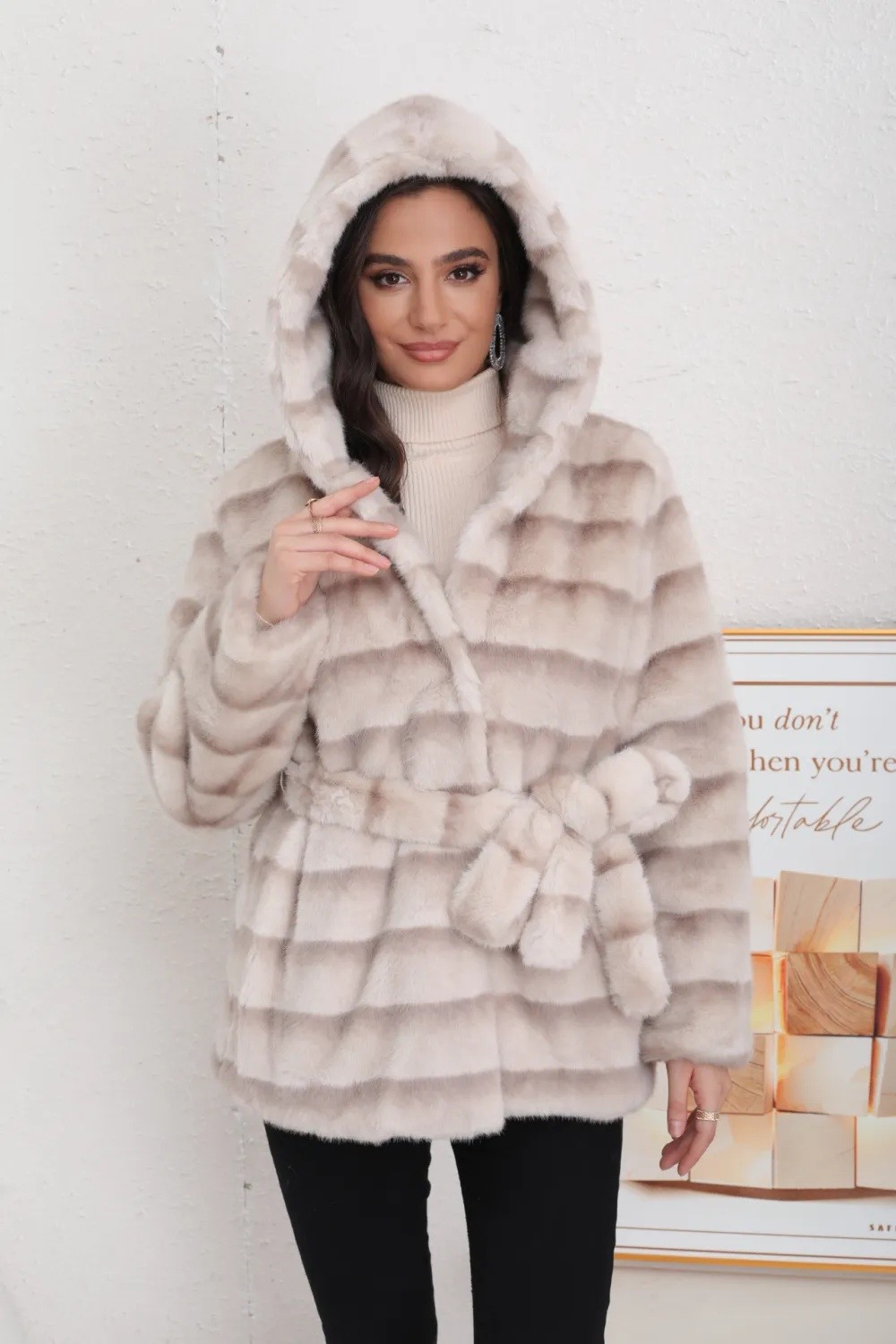 Mid-length mink fur coat with hood and belt - Image 11