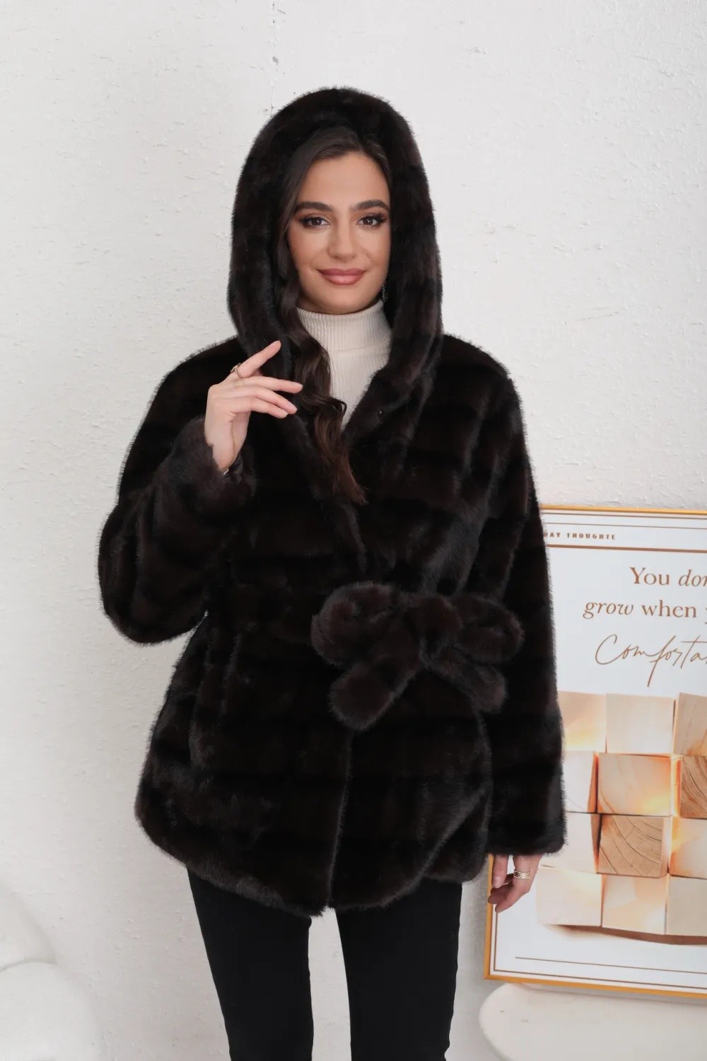 Mid-length mink fur coat with hood and belt - Image 13