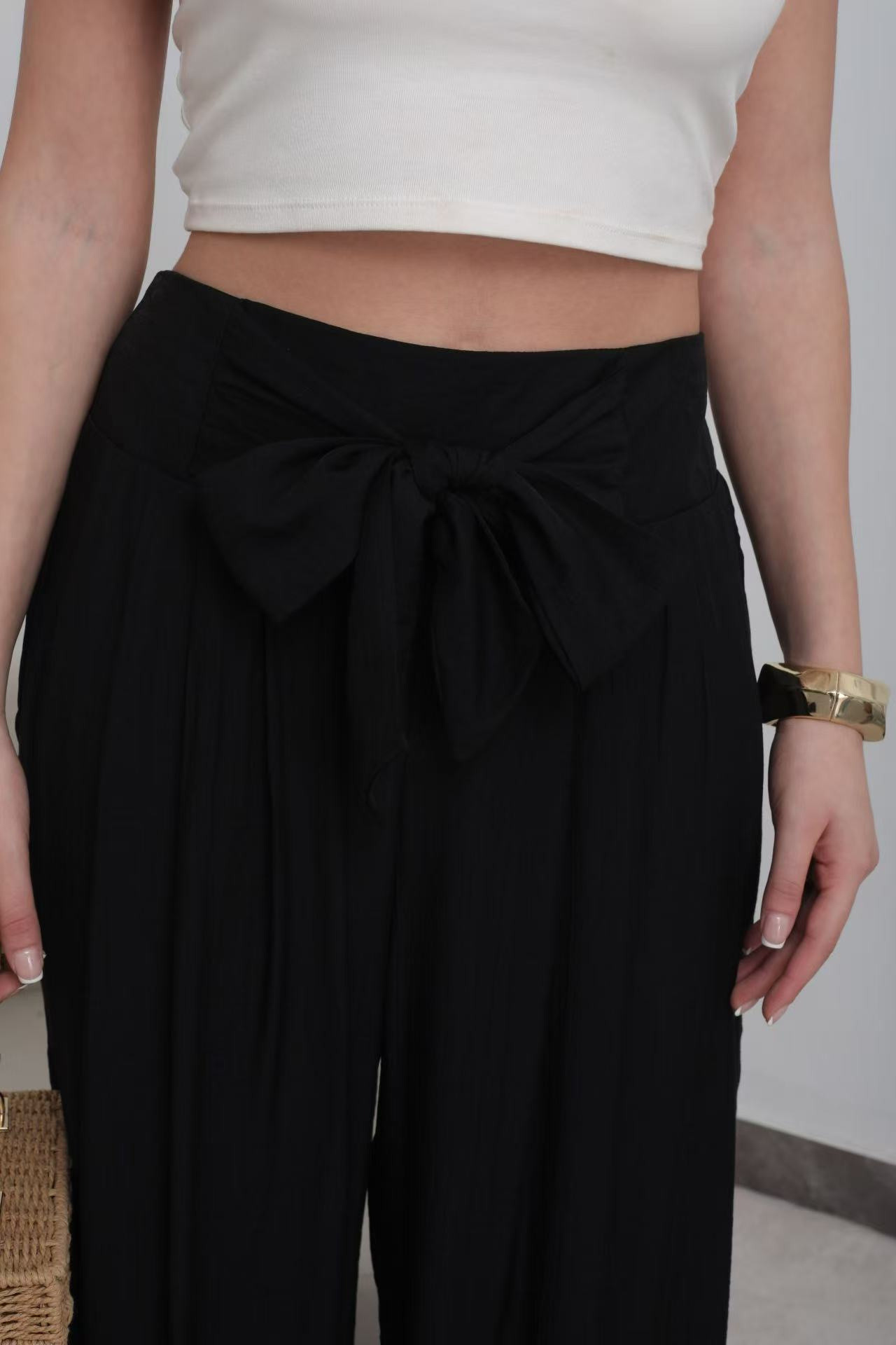 Pantalones fluidos - Image 15