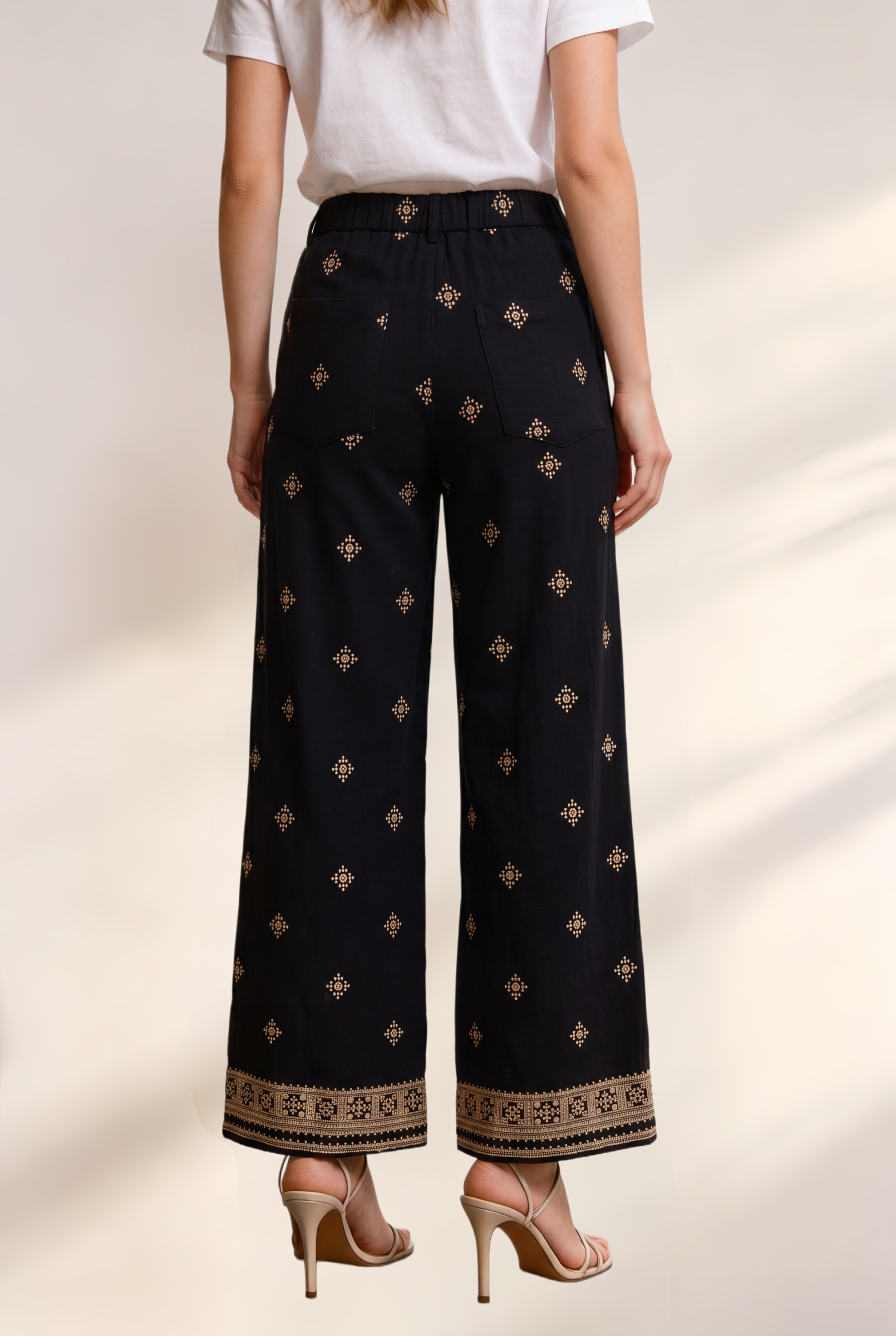 Pantalón de lino con bordado - Image 5