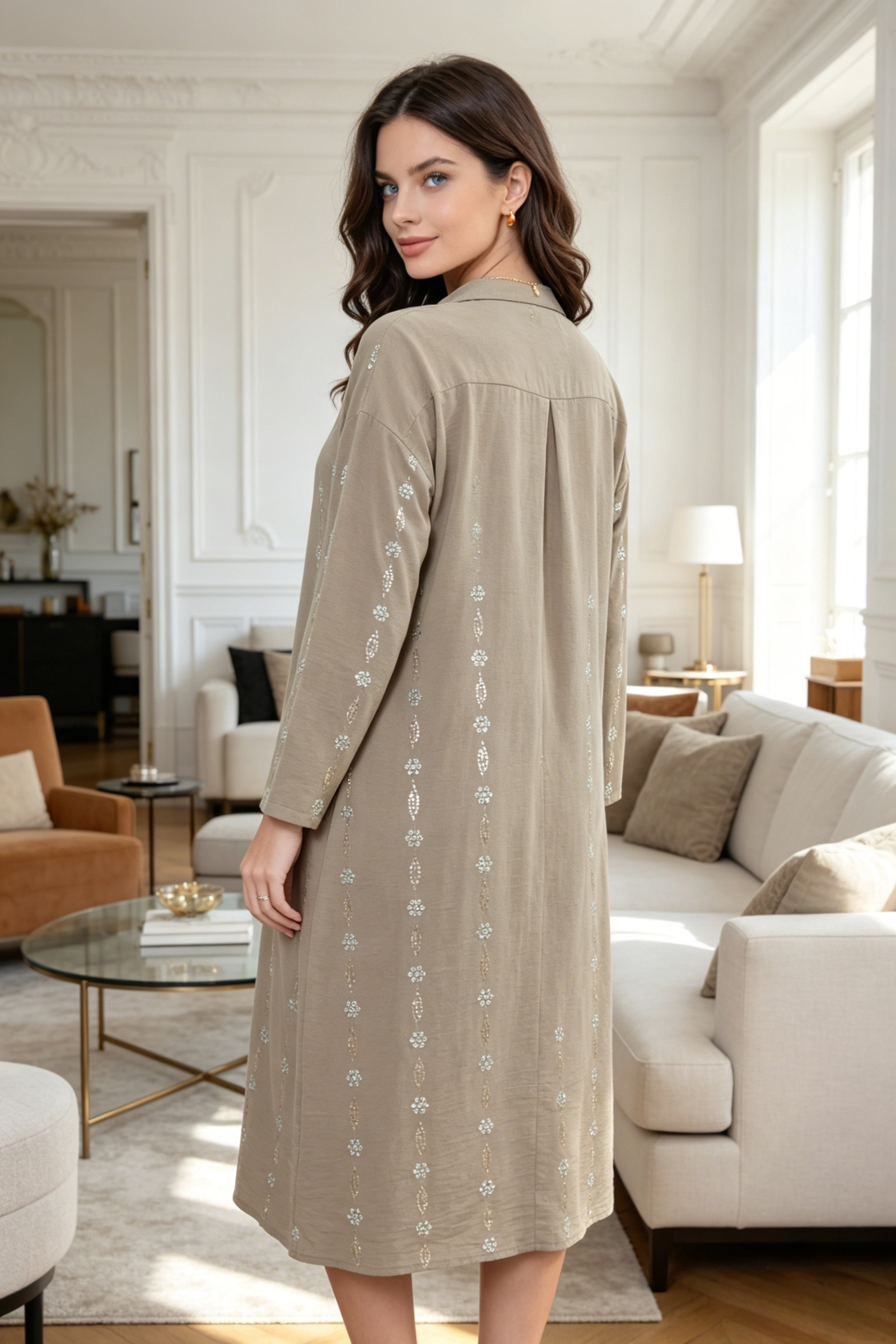 Vestido de metal - Image 8
