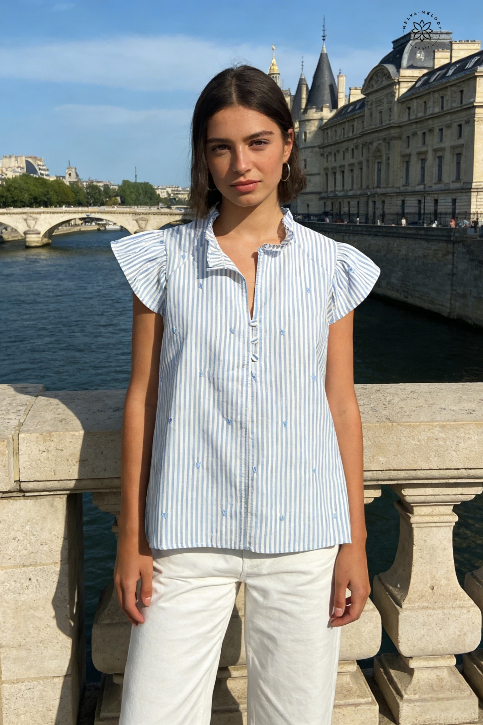 Top a Righe con Cuore Ricamato - Image 2