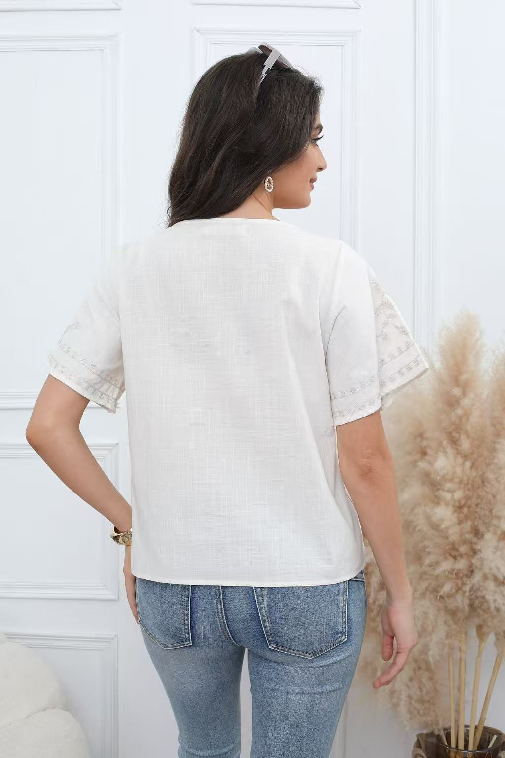 T-shirt ricamato - Image 9