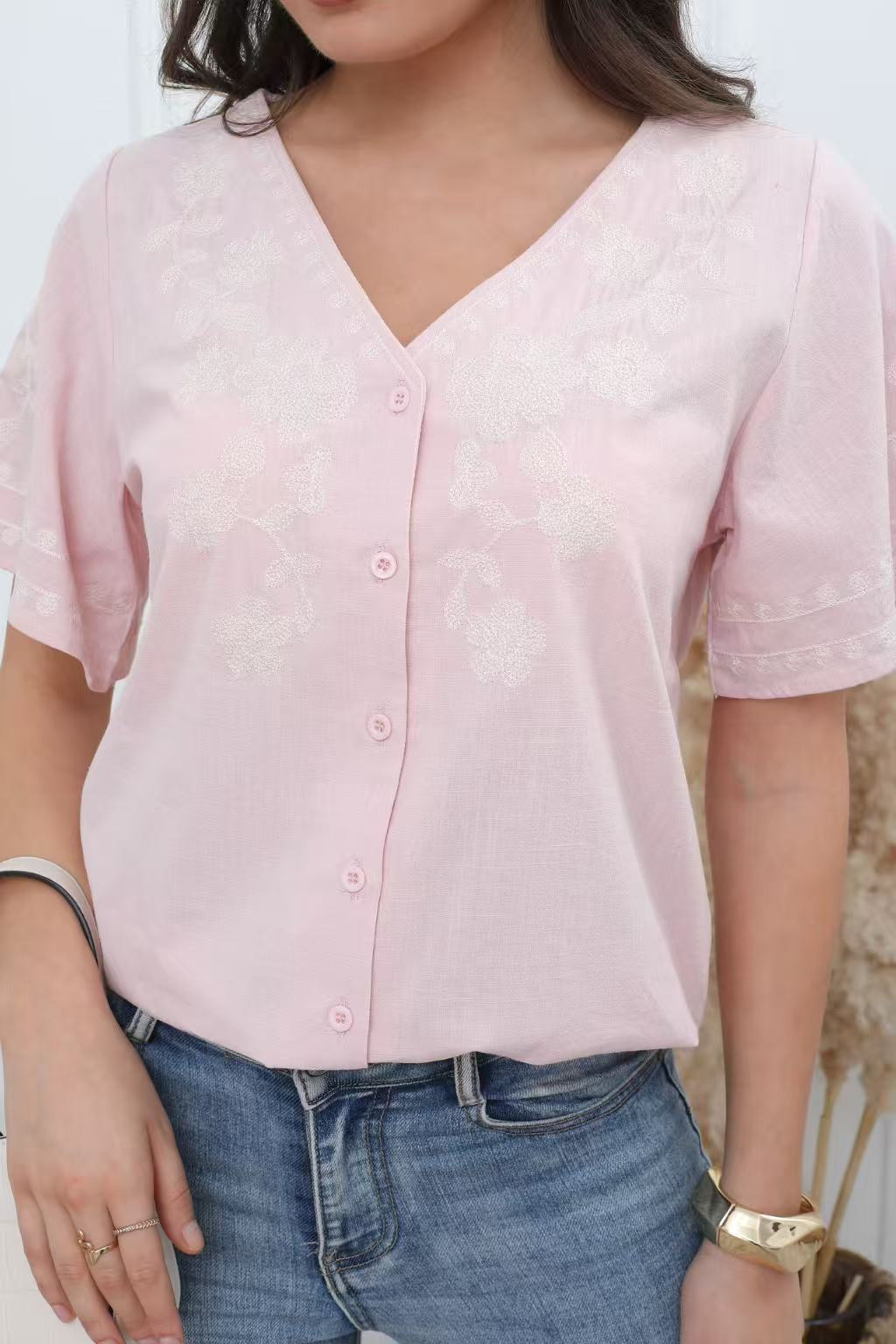 T-shirt ricamato - Image 8