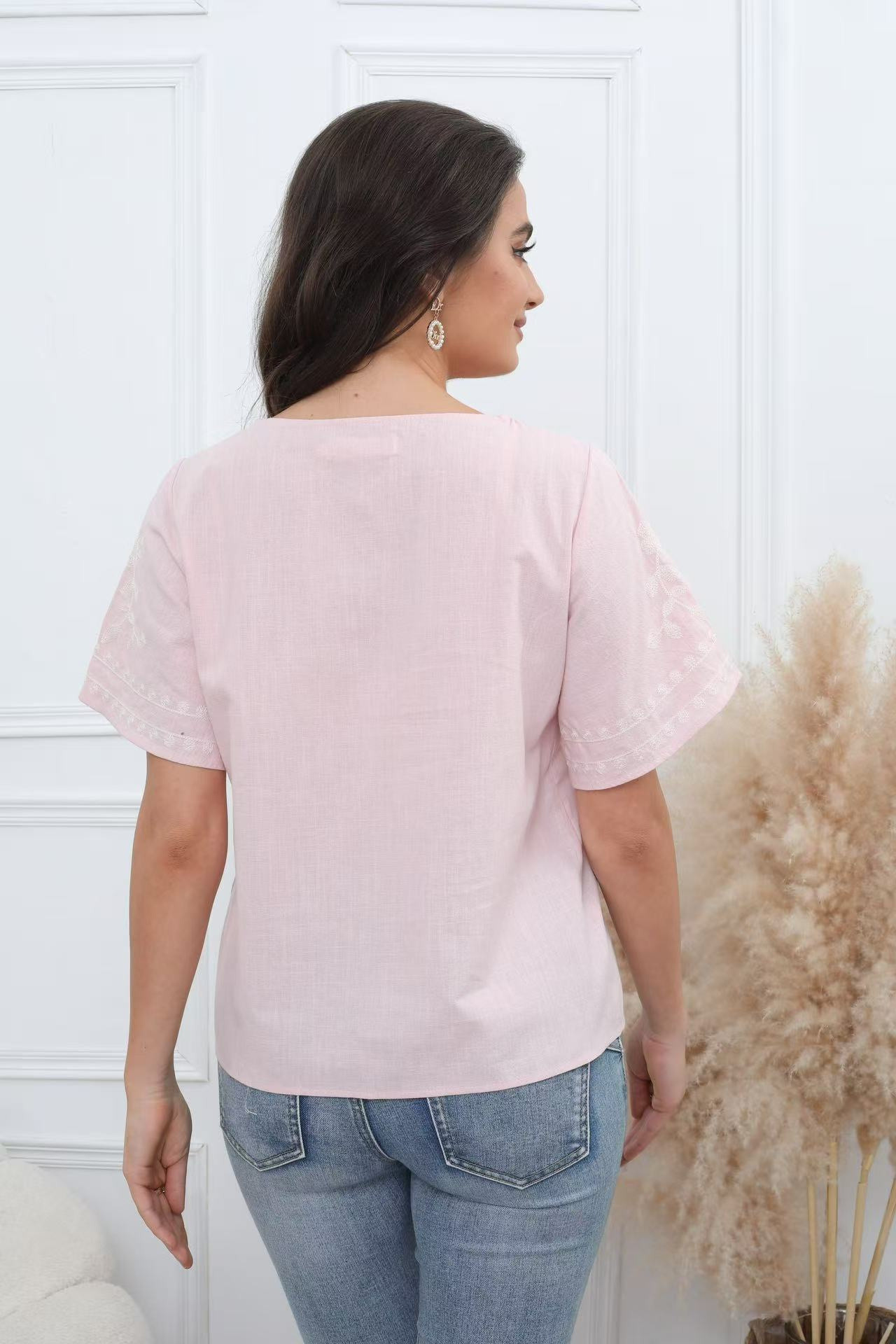 T-shirt ricamato - Image 10