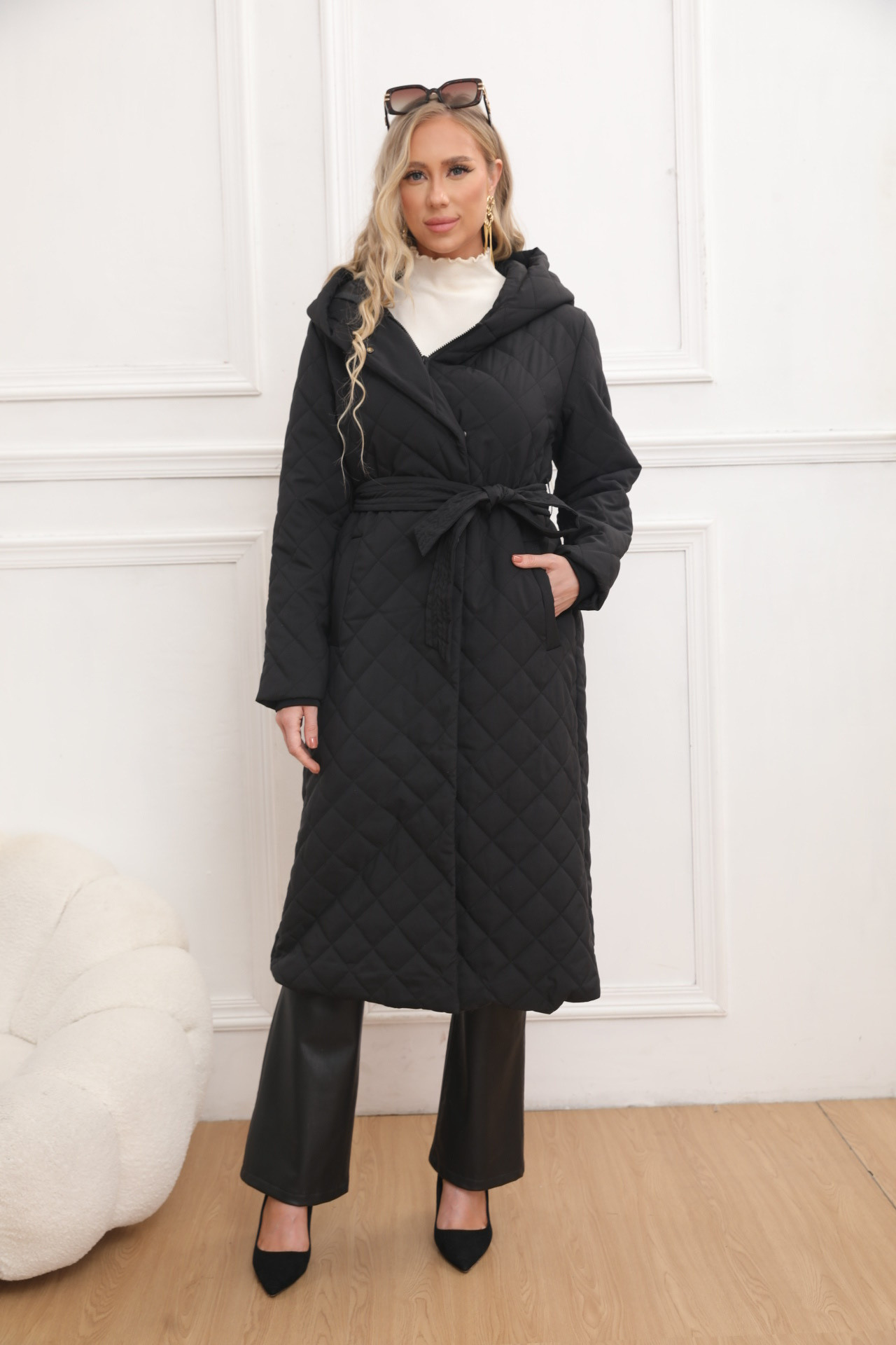 Lange gesteppte Jacke in Übergröße - Image 5