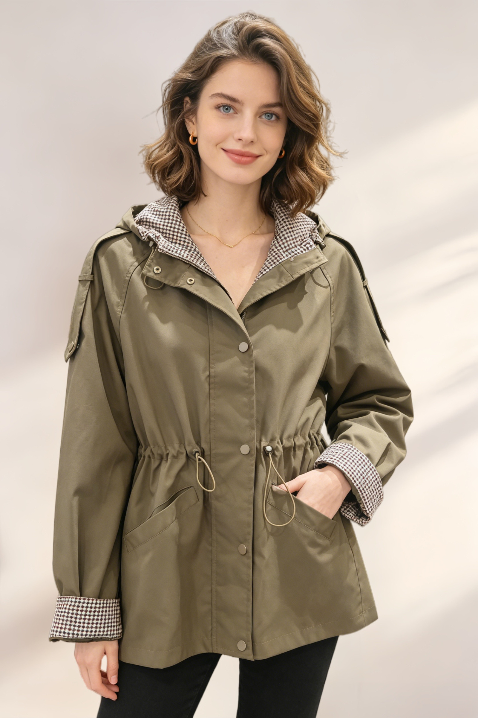 Kurzer wasserdichter Trenchcoat in Vichy-Karo - Image 2