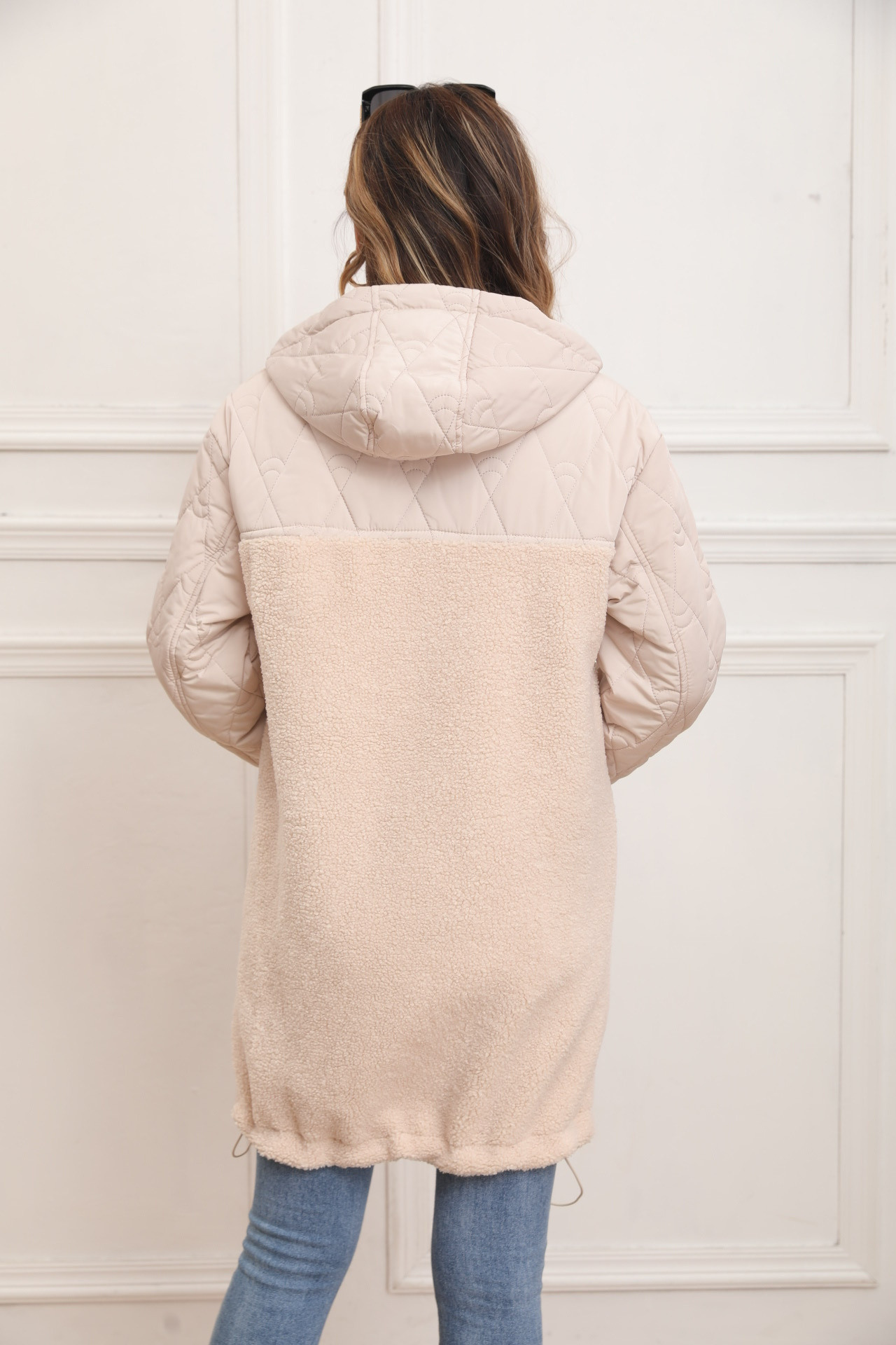 Mid-length mixed color jacket in dual fabric - Image 7