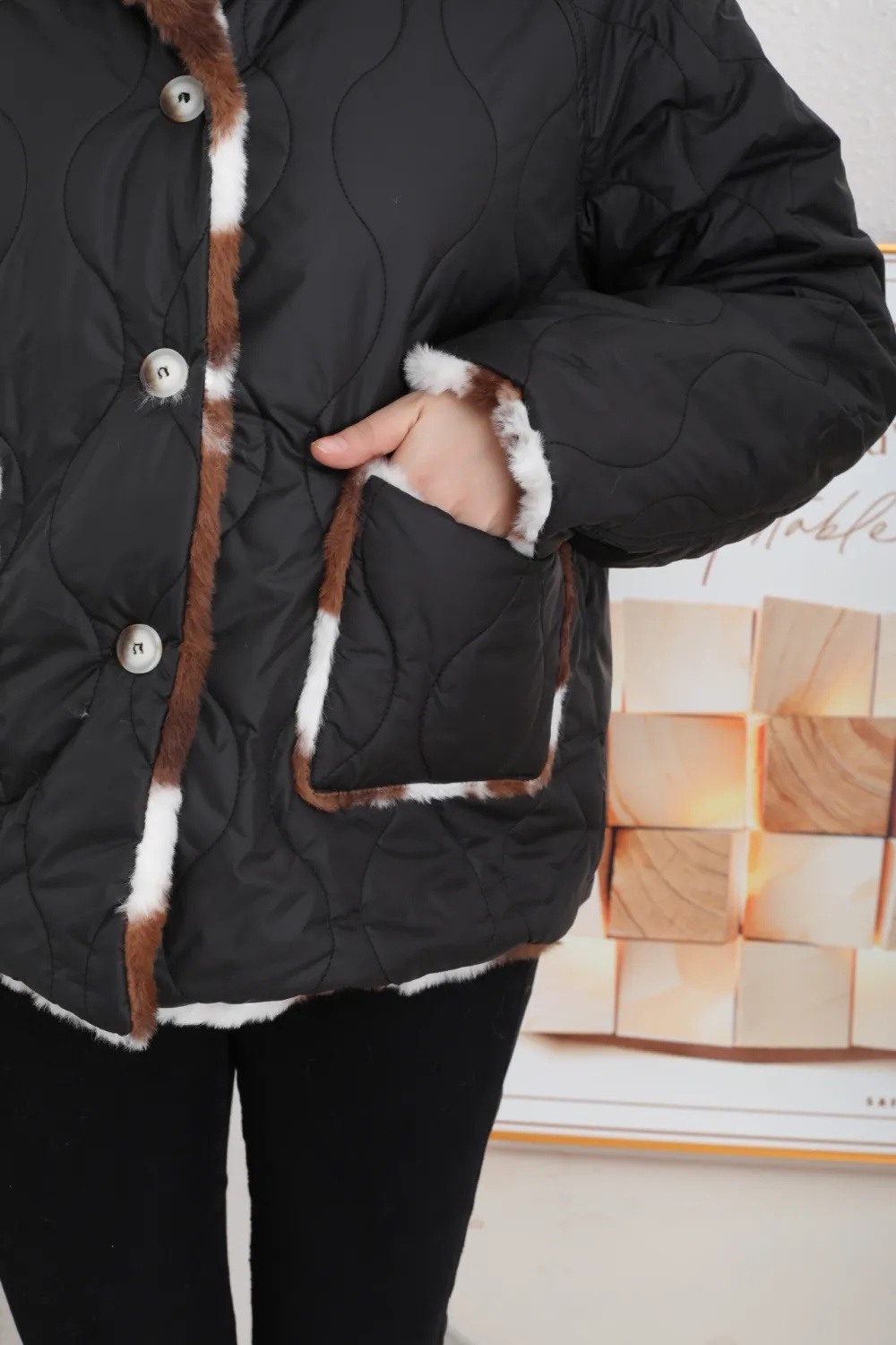 Chaqueta Reversible con Forro y Estampado - Image 5