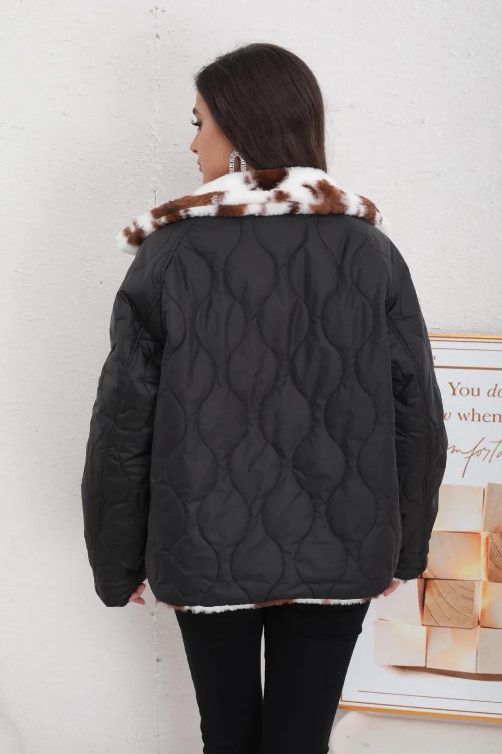 Chaqueta Reversible con Forro y Estampado - Image 7