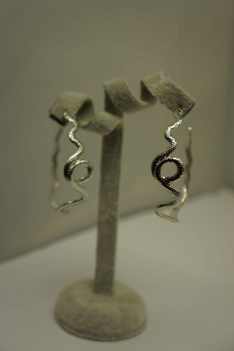 Wholesaler MET-MOI - Flower dangling earrings
