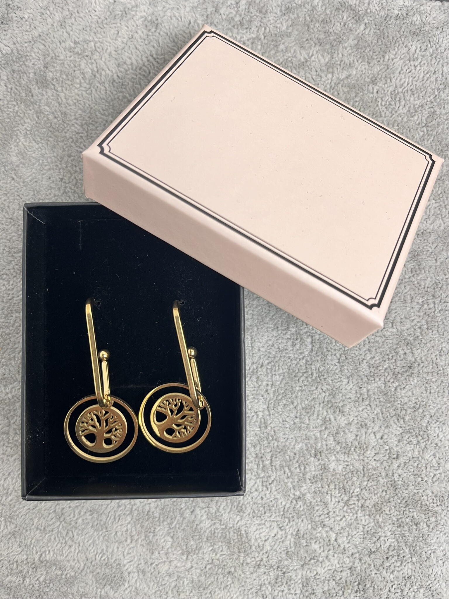 Wholesaler MET-MOI - Stainless steel earrings with tree of life motif in box