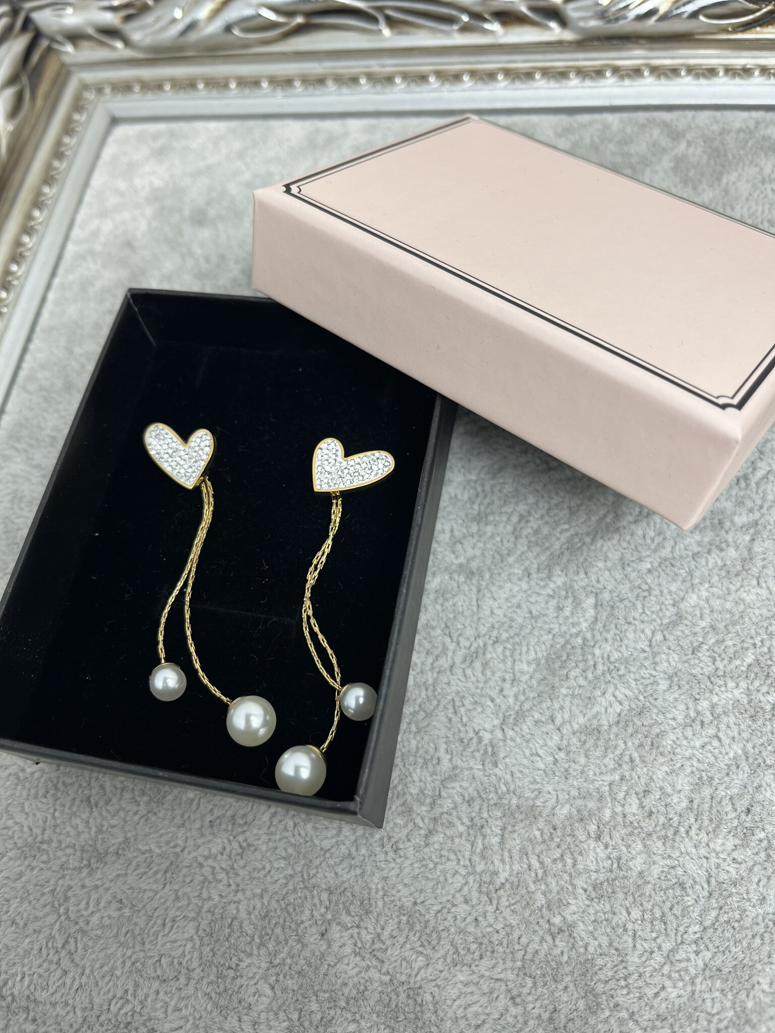 Wholesaler MET-MOI - Stainless Steel Heart Clasp Dangle Earrings