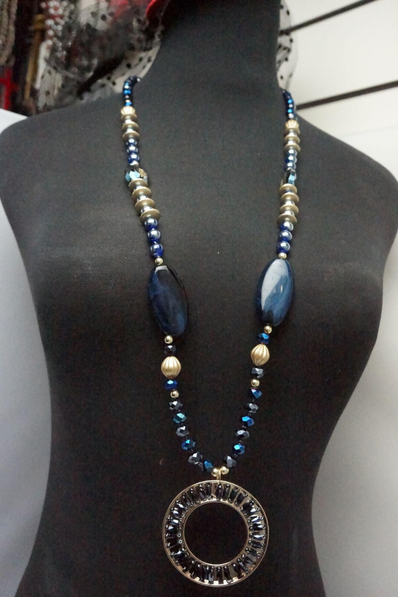 Wholesaler MET-MOI - Crystal and colored glass necklace