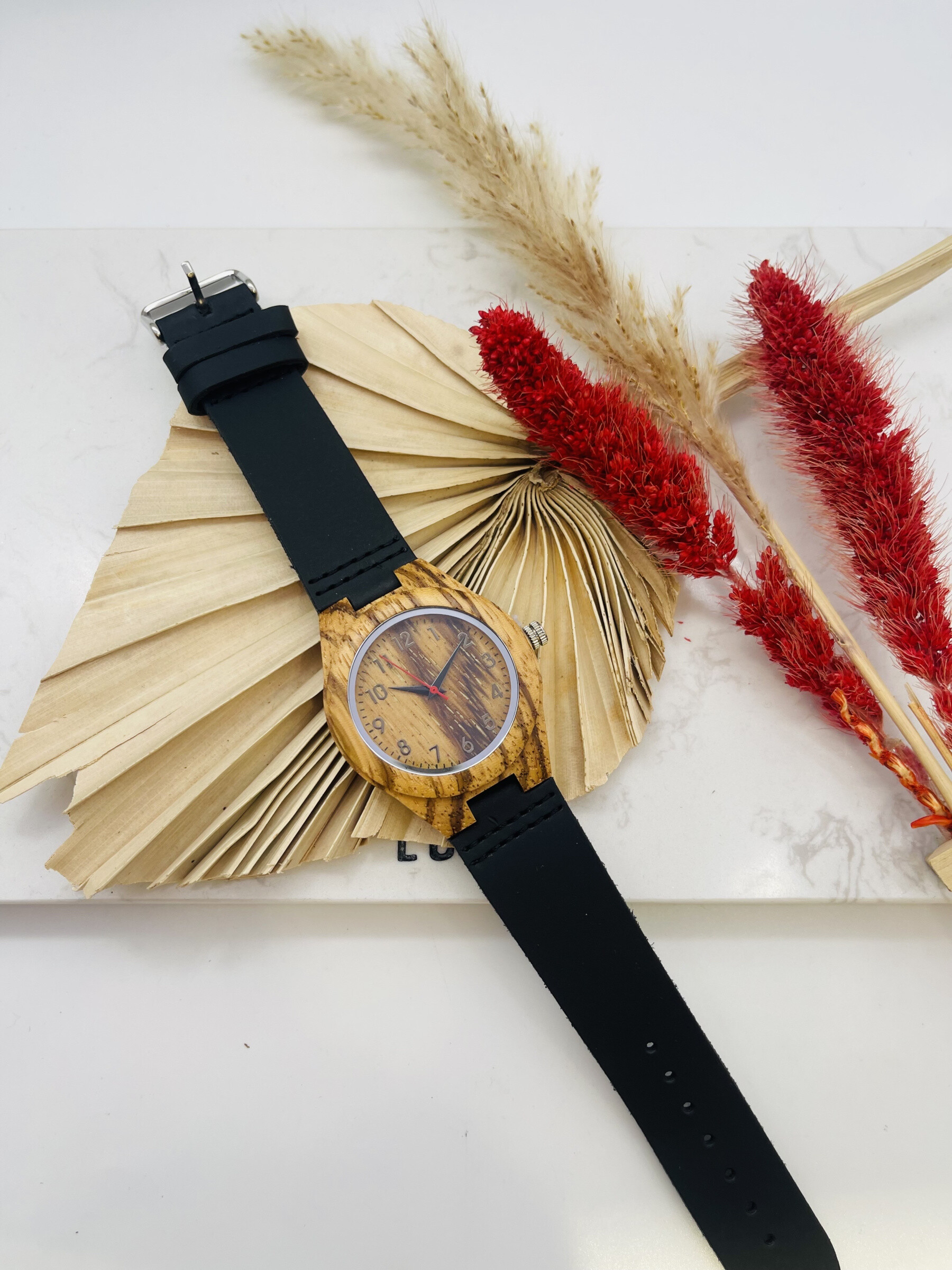Wholesaler Michael John Montres - Wooden watch