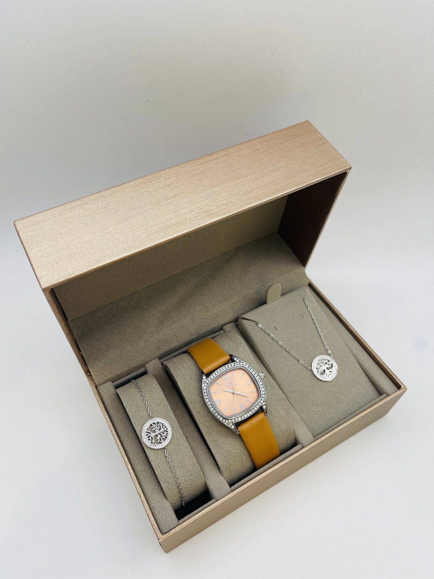 Grossista Michael John Montres - Michael John Woman Watch Box con gioielli in acciaio