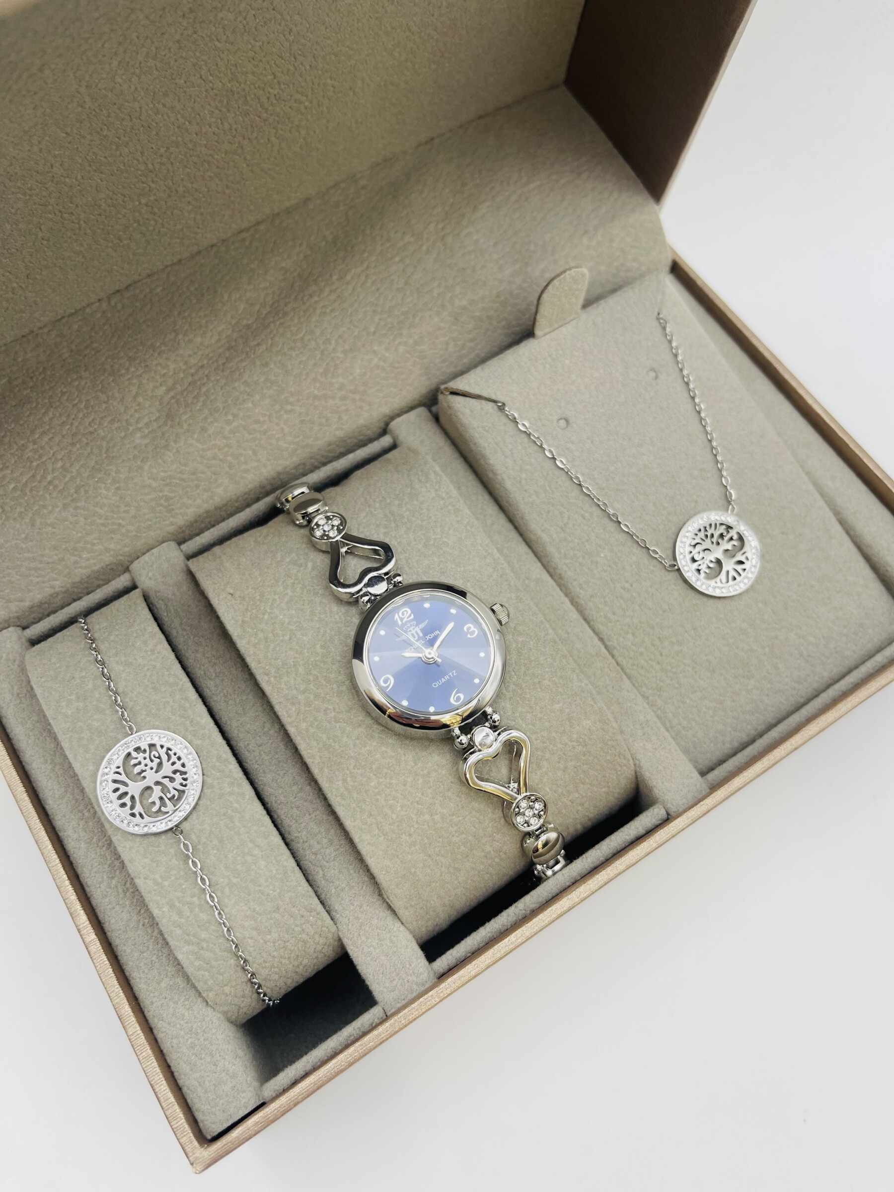 Grossista Michael John Montres - Michael John Woman Watch Box con gioielli in acciaio