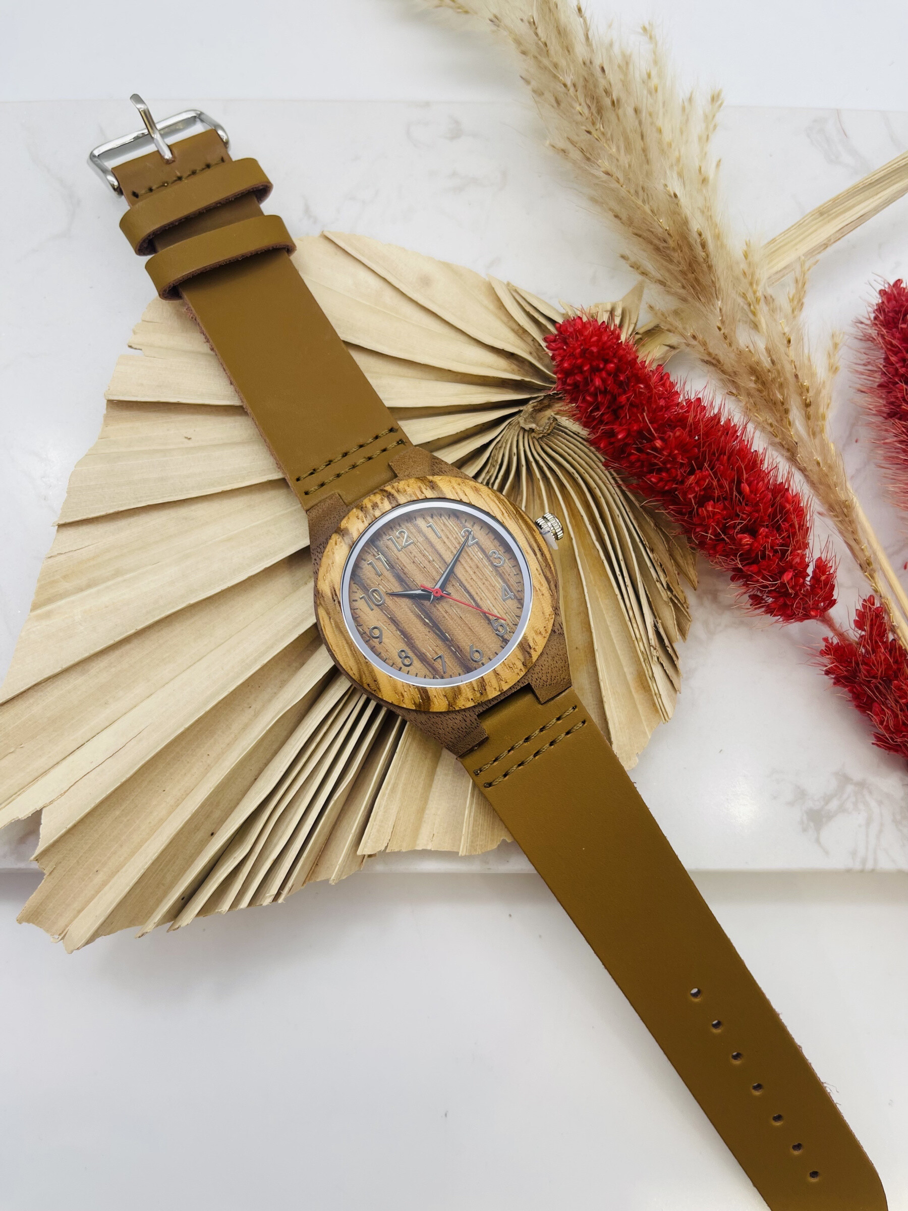 Wholesaler Michael John Montres - Wooden watch