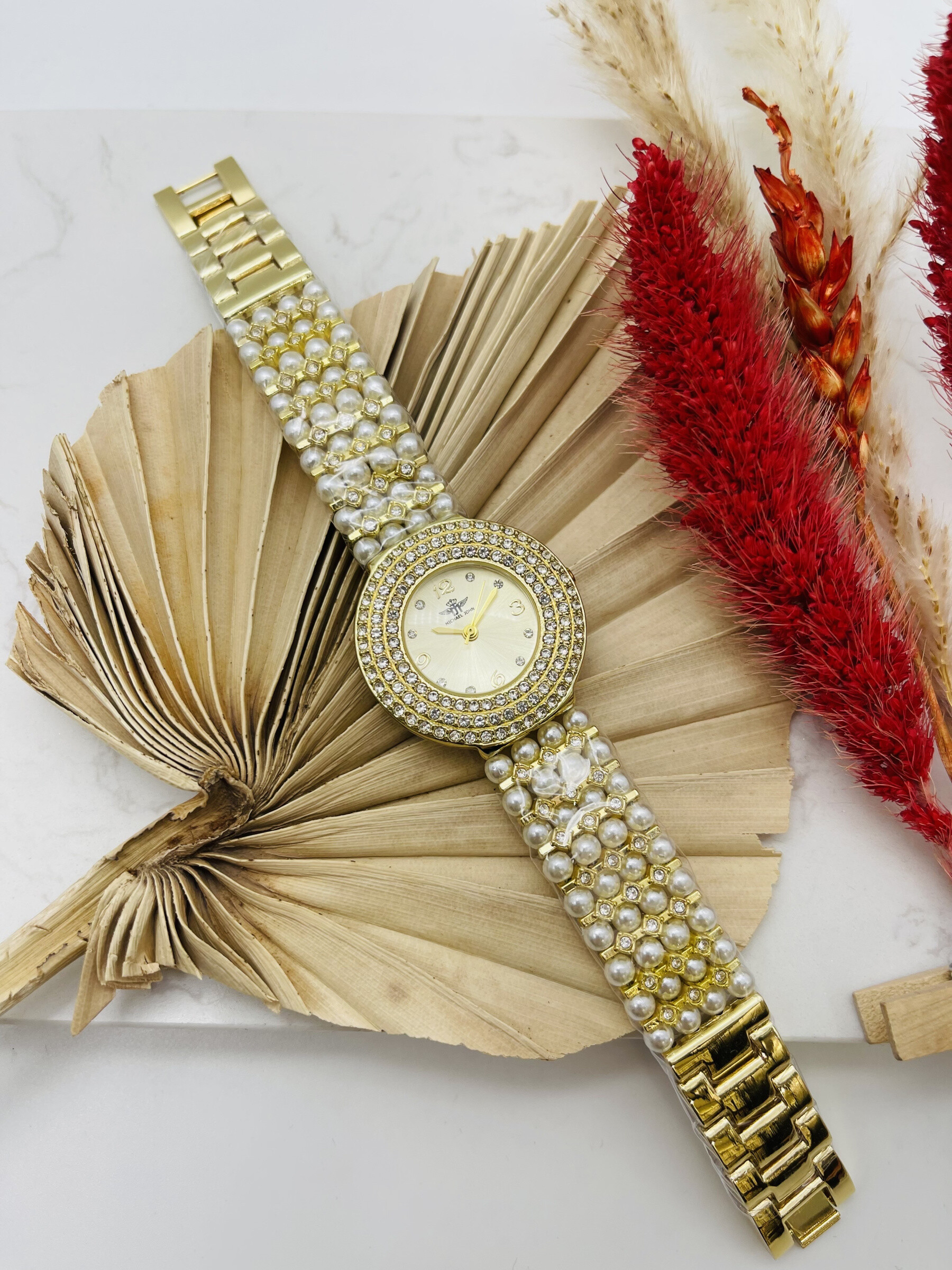 Wholesaler Michael John Montres - Woman watch