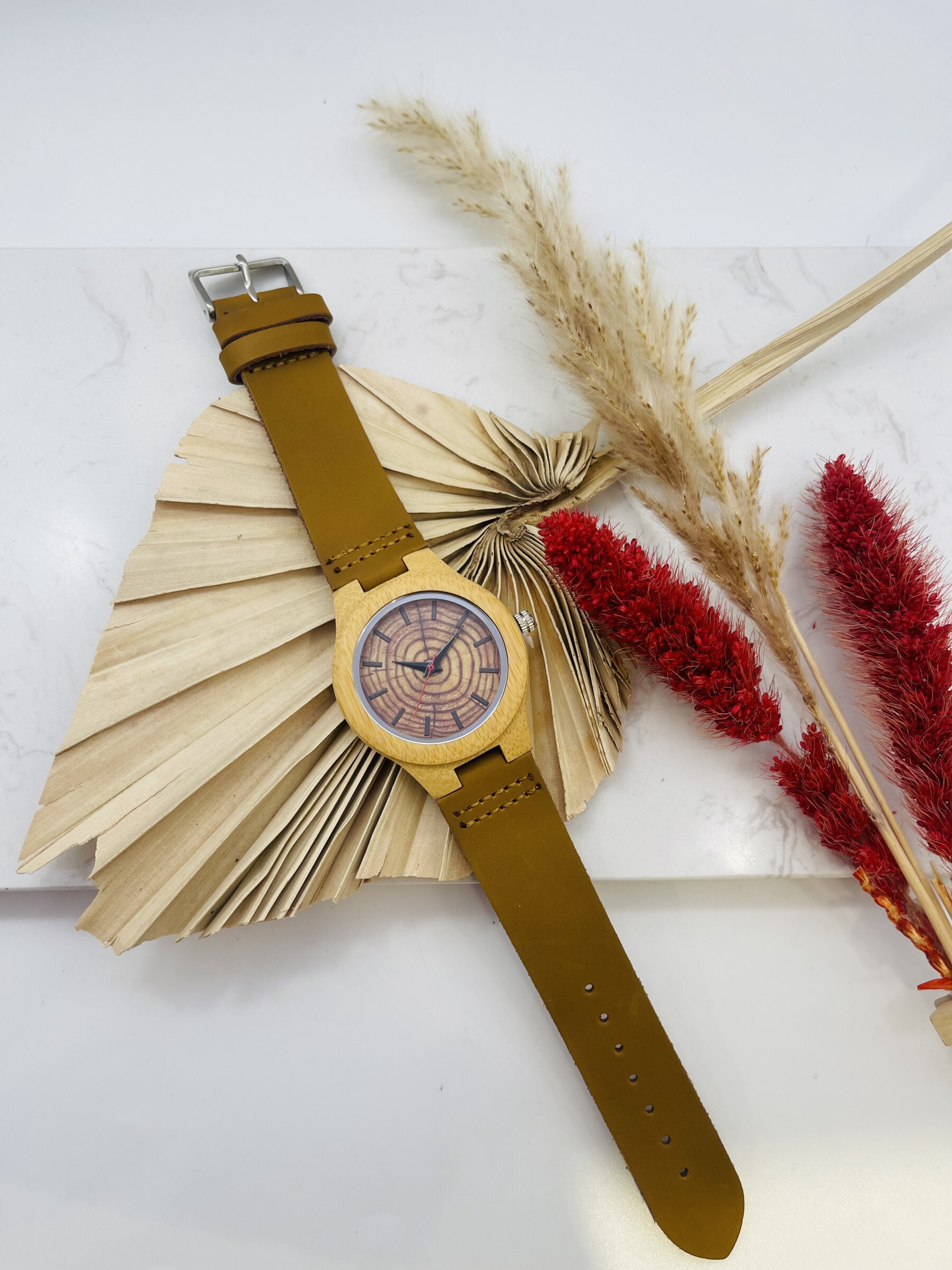 Wholesaler Michael John Montres - Wooden watch