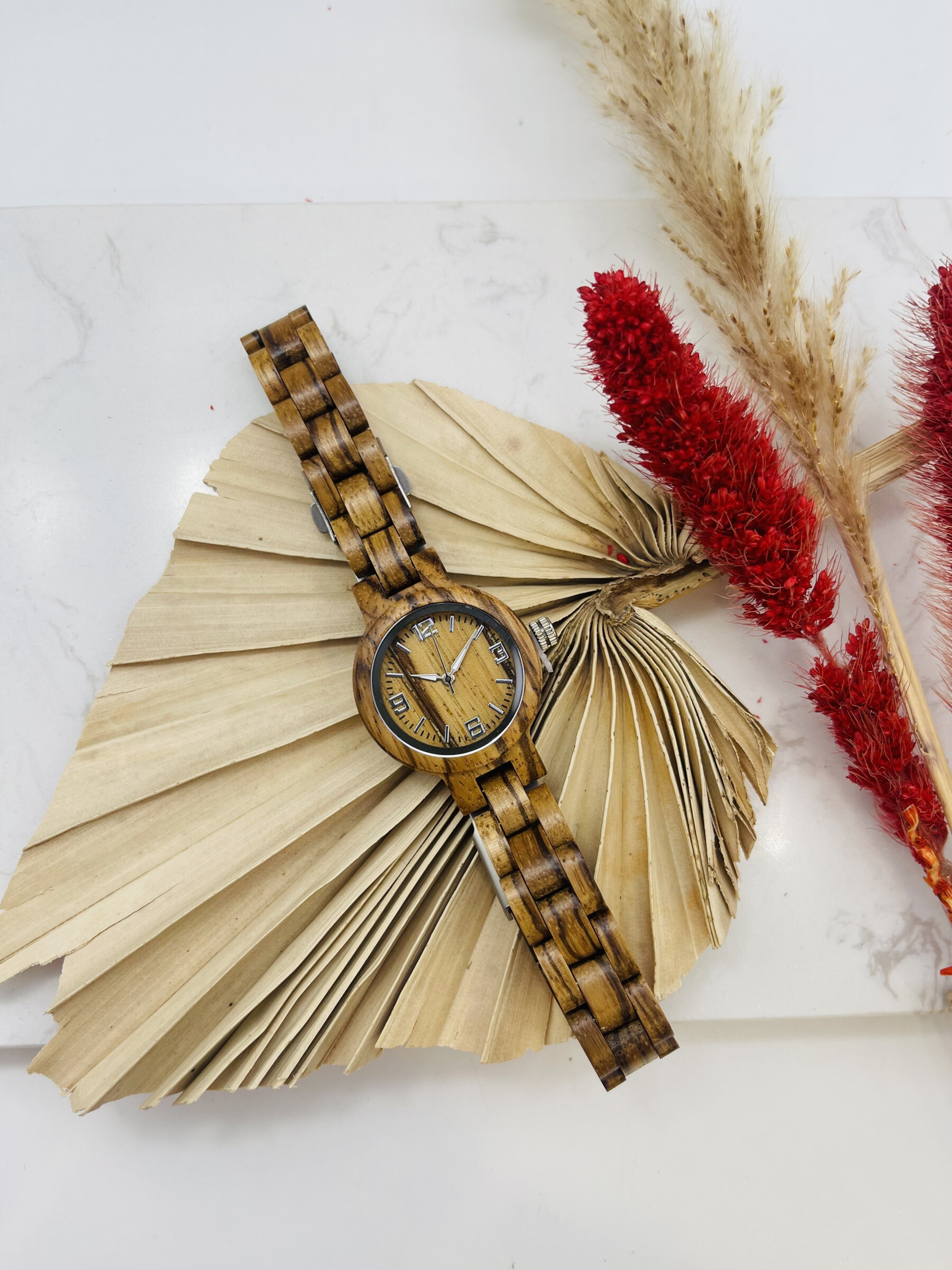 Wholesaler Michael John Montres - Wooden watch