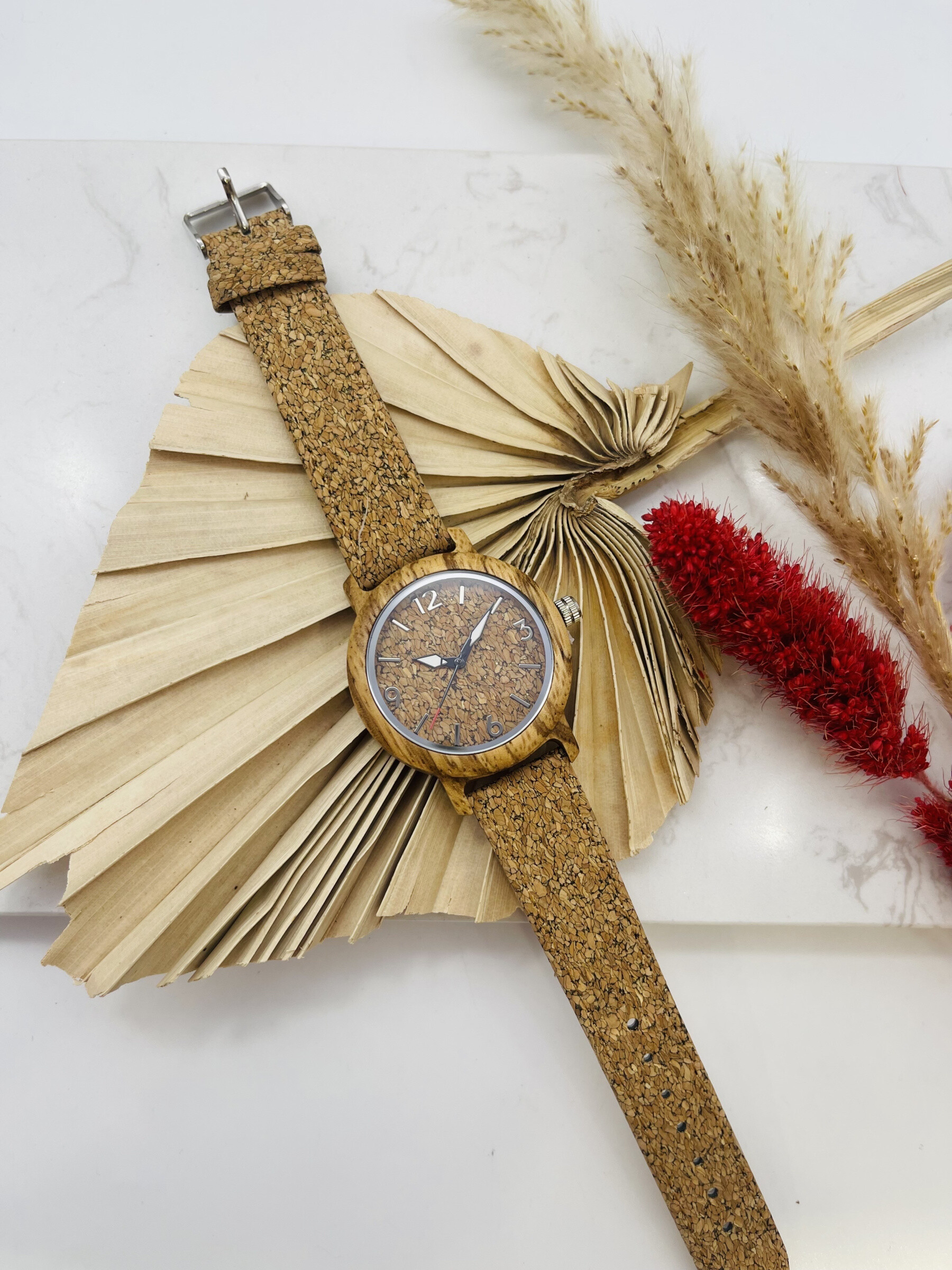 Wholesaler Michael John Montres - Wooden watch