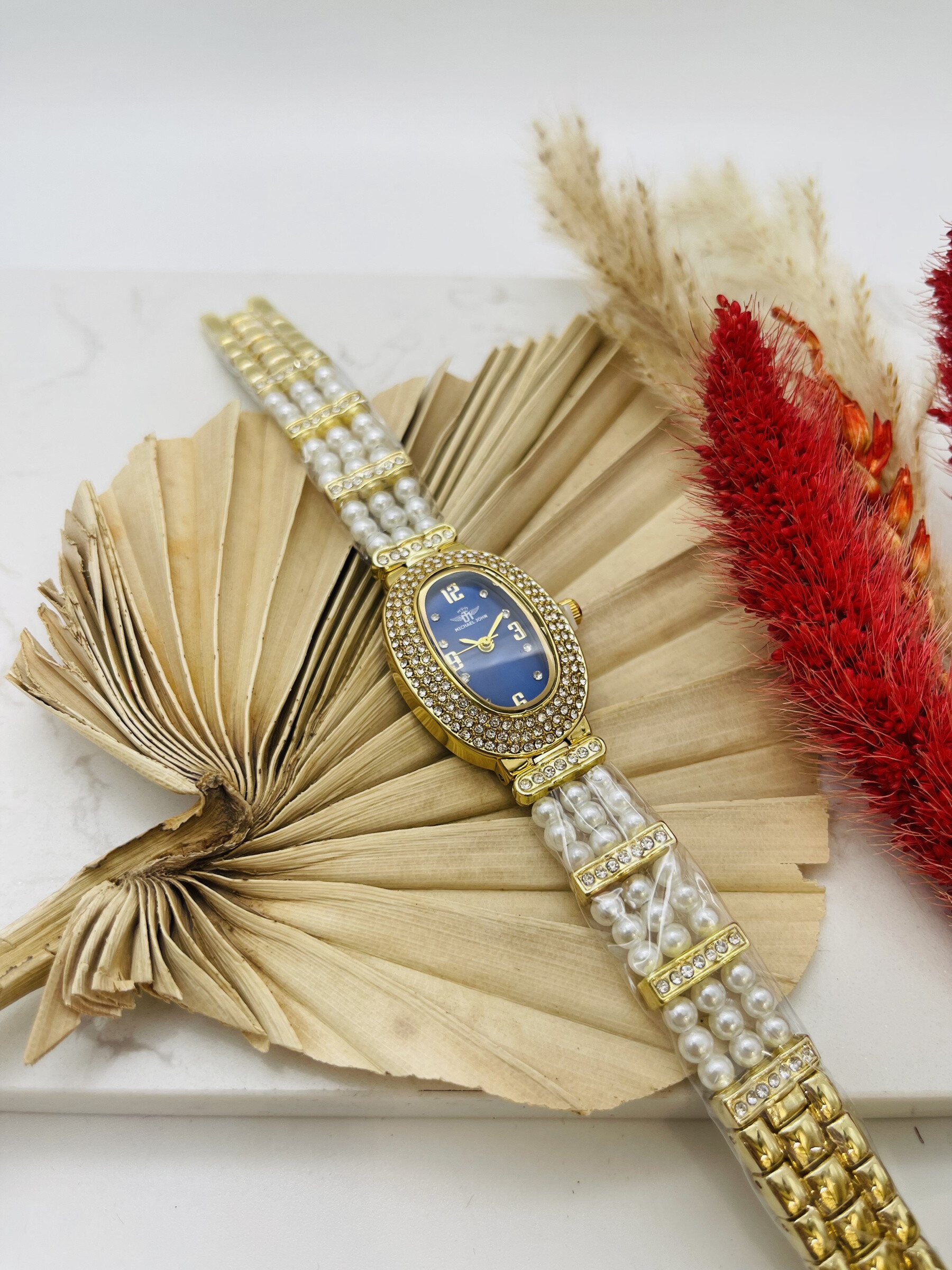 Wholesaler Michael John Montres - Woman watch
