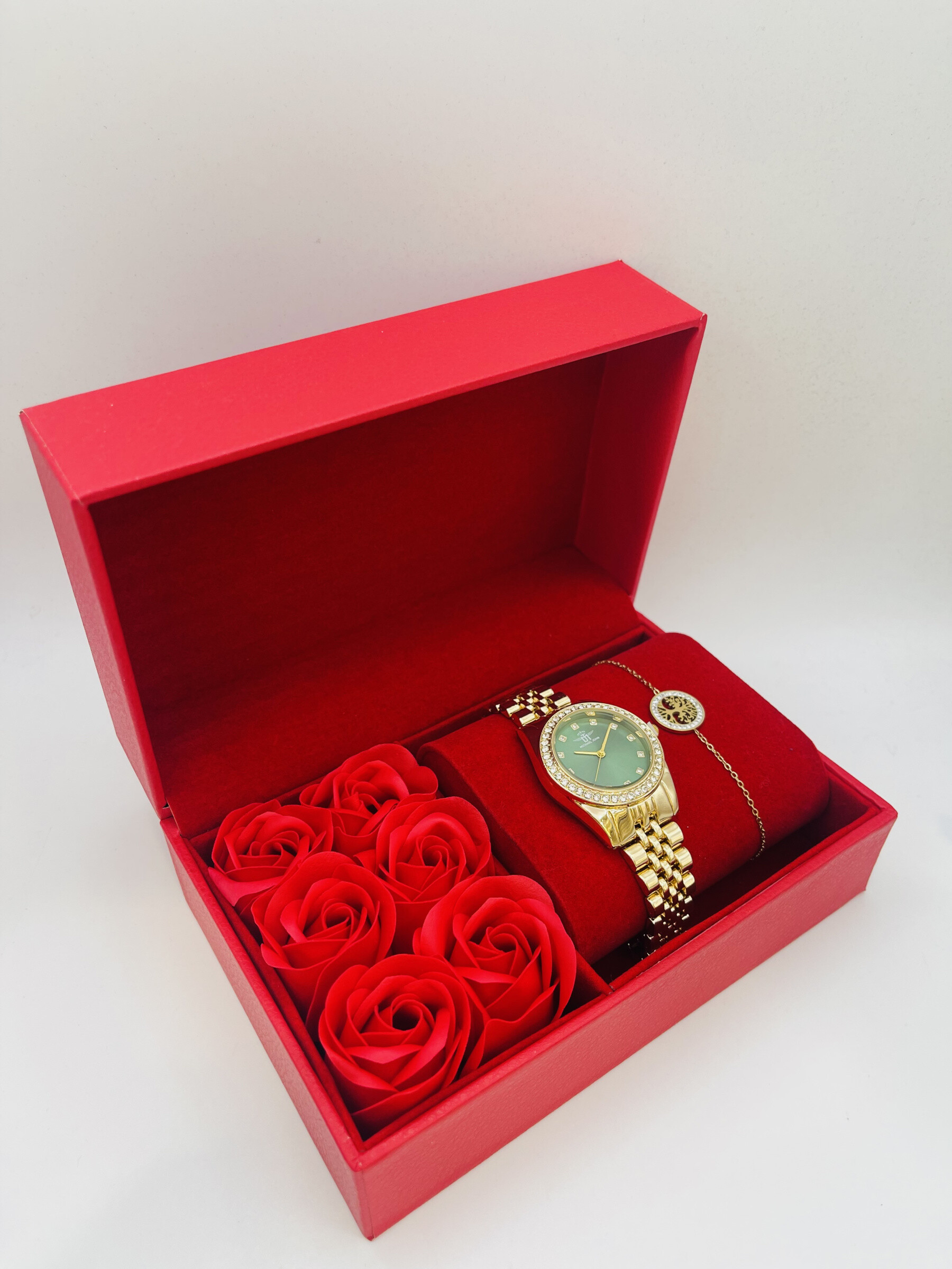 Grossista Michael John Montres - Michael John Woman Watch Box con gioielli in acciaio
