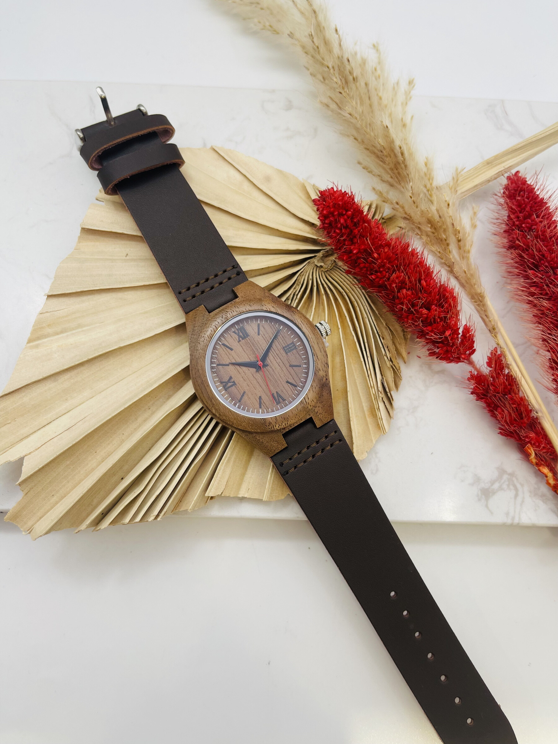 Wholesaler Michael John Montres - Wooden watch