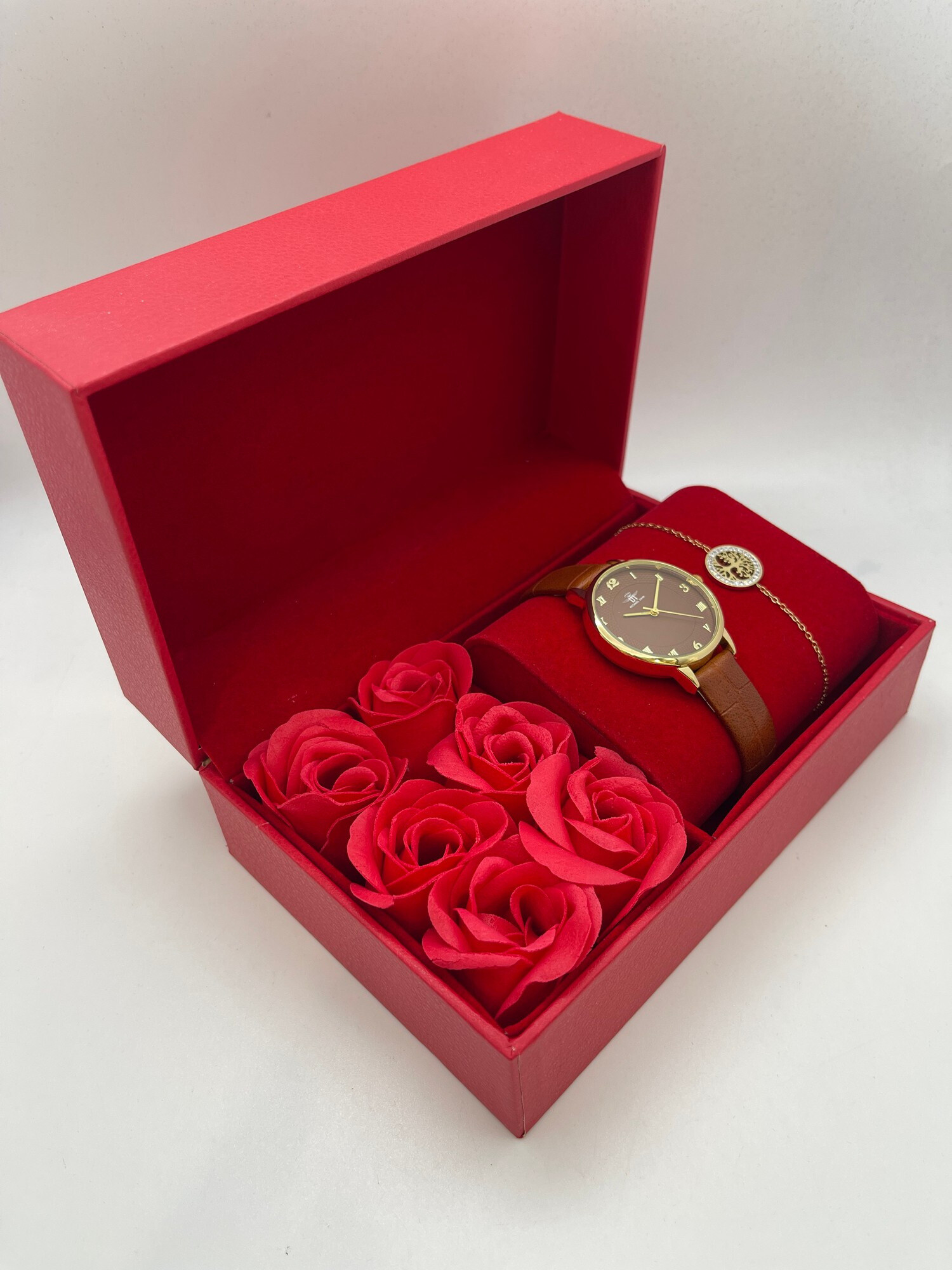 Grossista Michael John Montres - Michael John Woman Watch Box con gioielli in acciaio