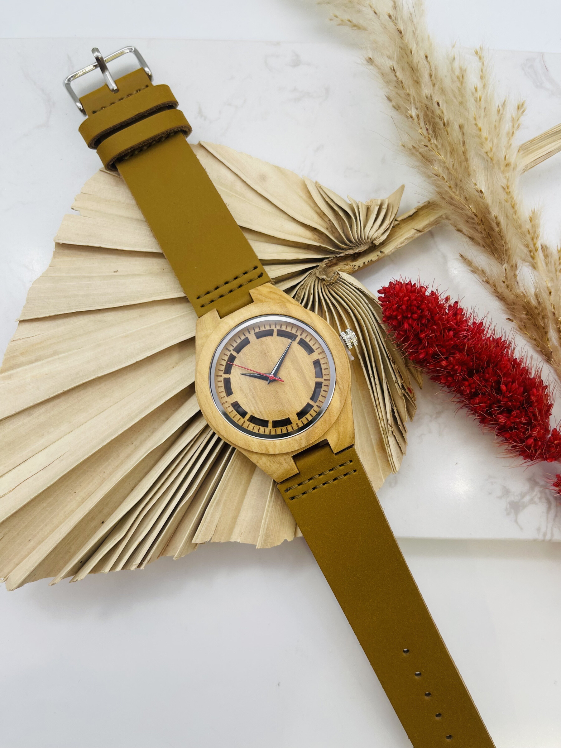 Wholesaler Michael John Montres - Wooden watch