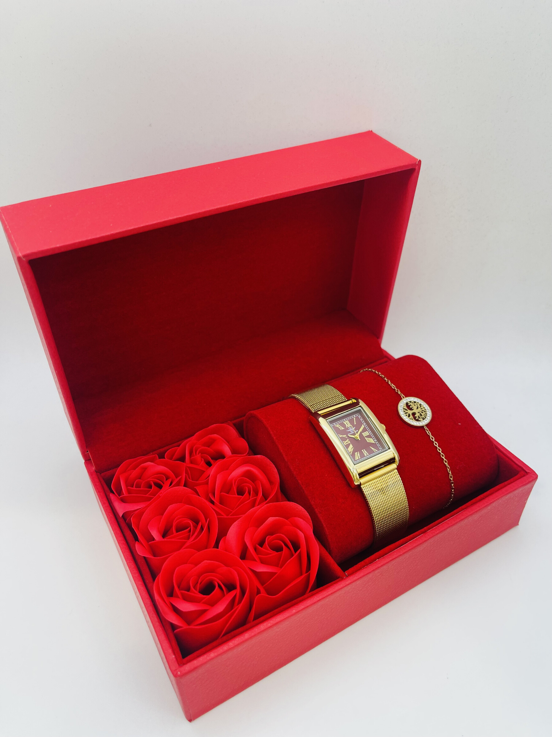 Grossista Michael John Montres - Michael John Woman Watch Box con gioielli in acciaio