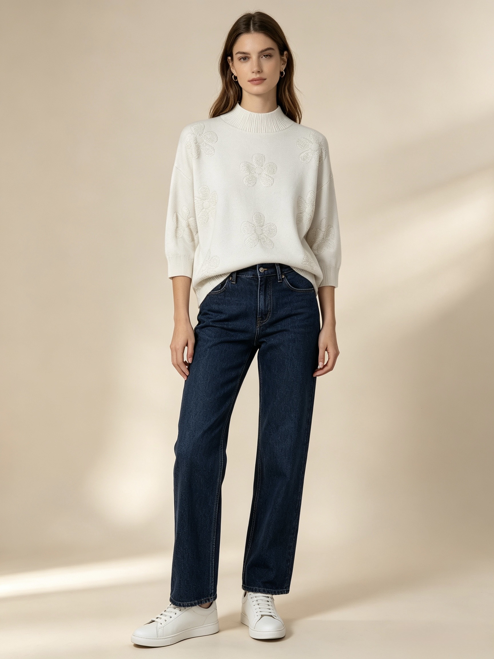 Grossista Mika Moda - Pullover con i fiori ricamati