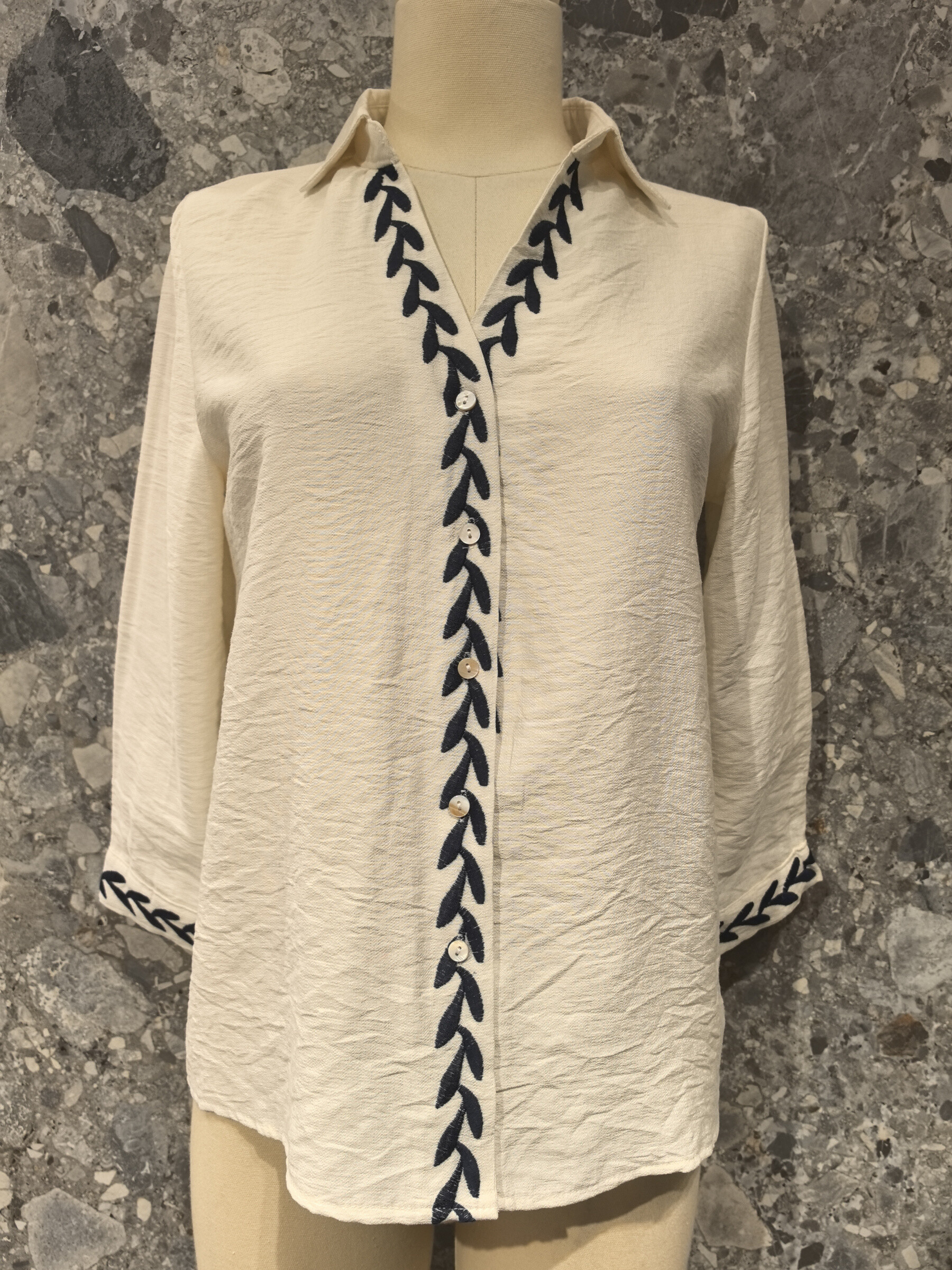 Wholesaler MILO'S - shirt