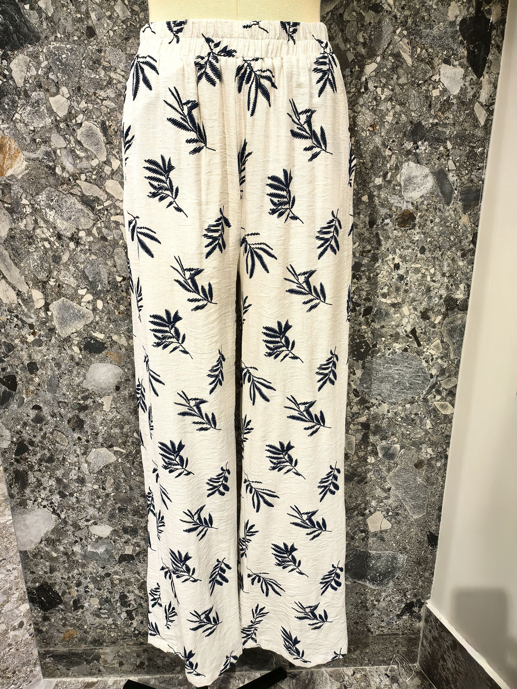 Wholesaler MILO'S - pants