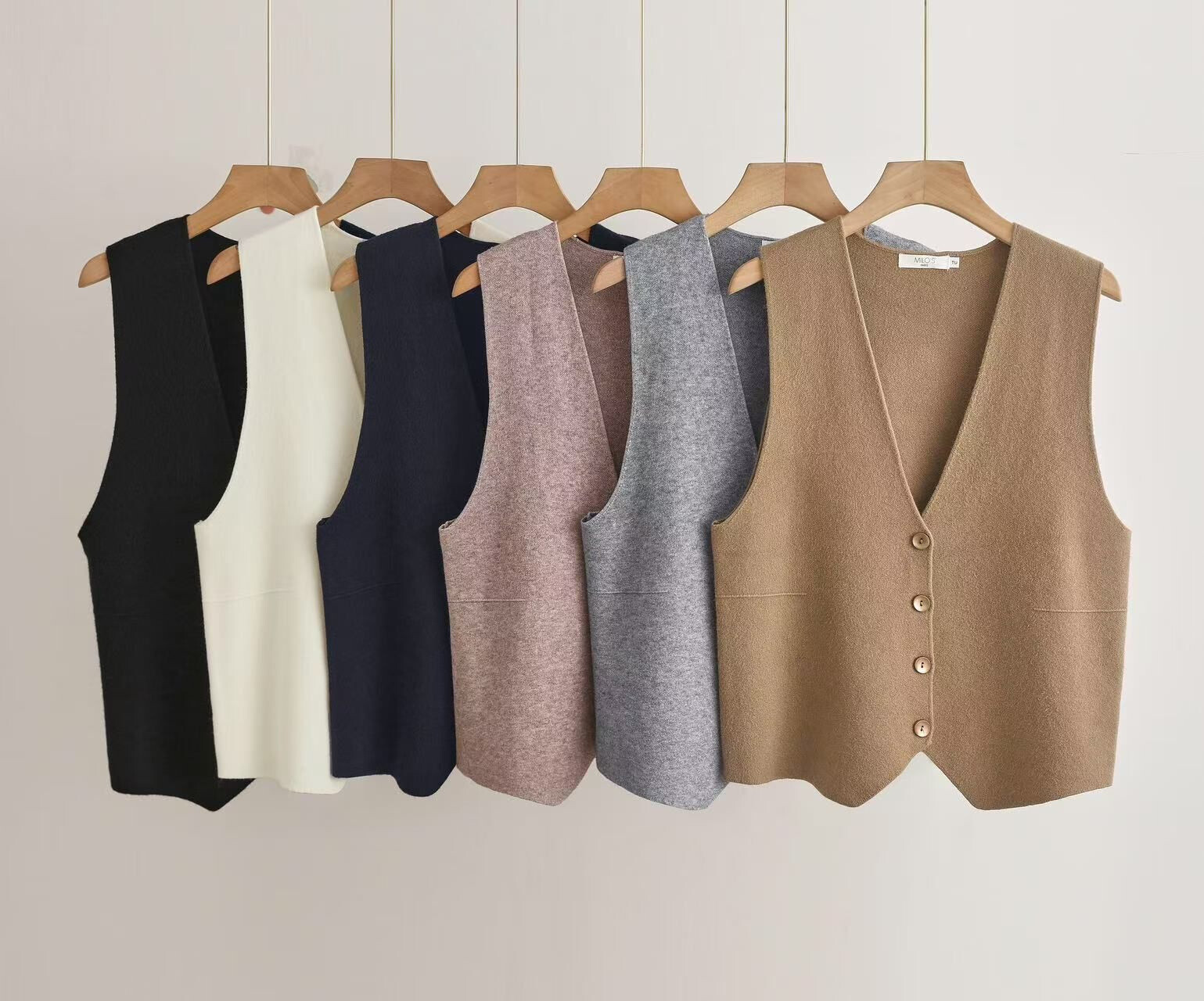 Wholesaler MILO'S - VEST