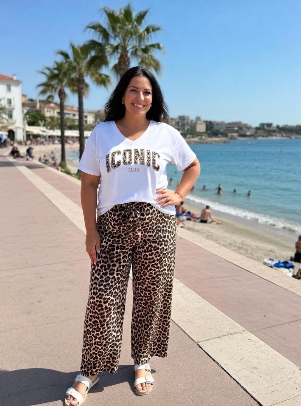 Wholesaler Mily Grande Taille - Large size wide pants with sequined belt