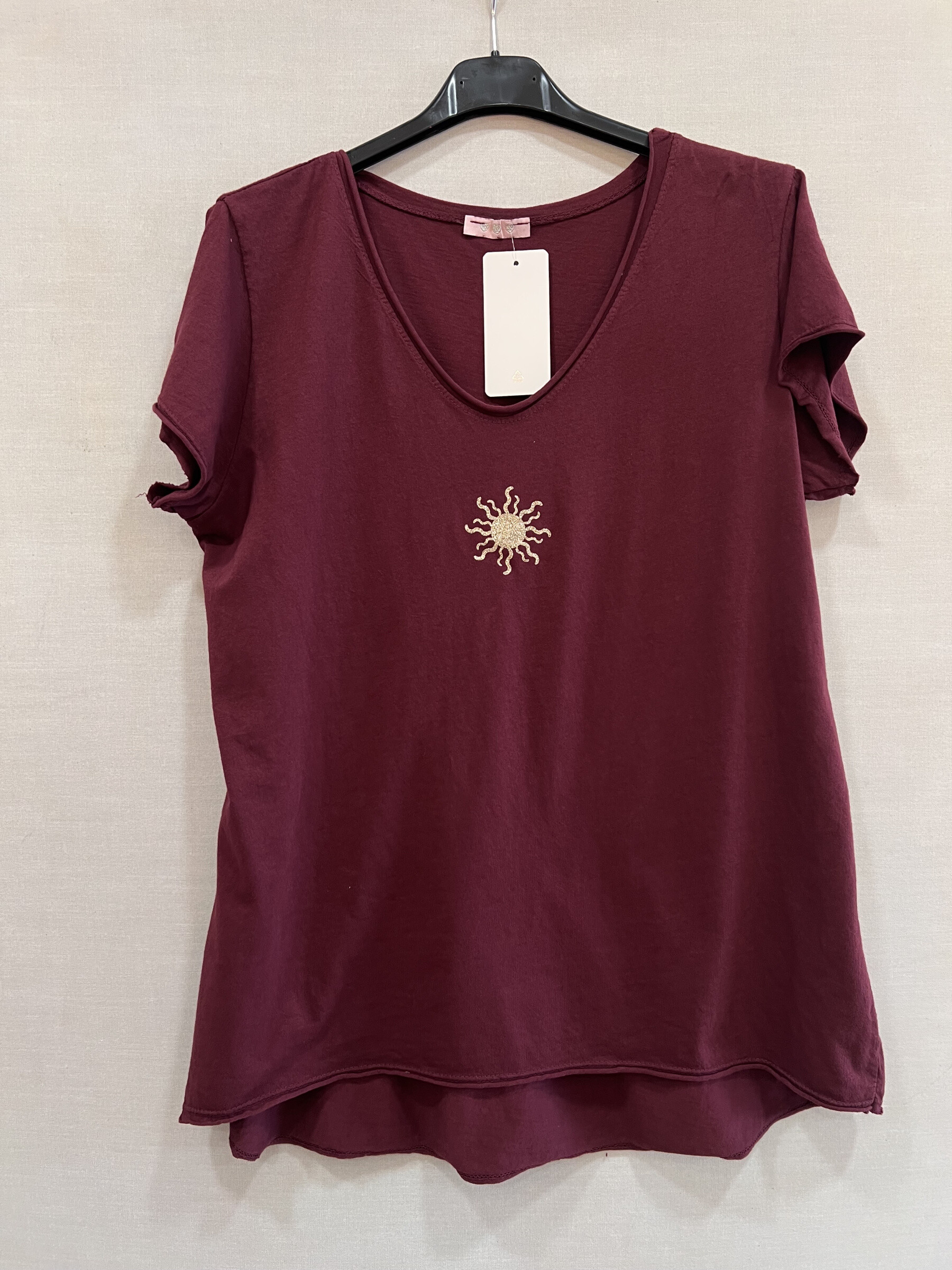 Großhändler Mily Grande Taille - T-Shirt mit V-Ausschnitt in Übergröße