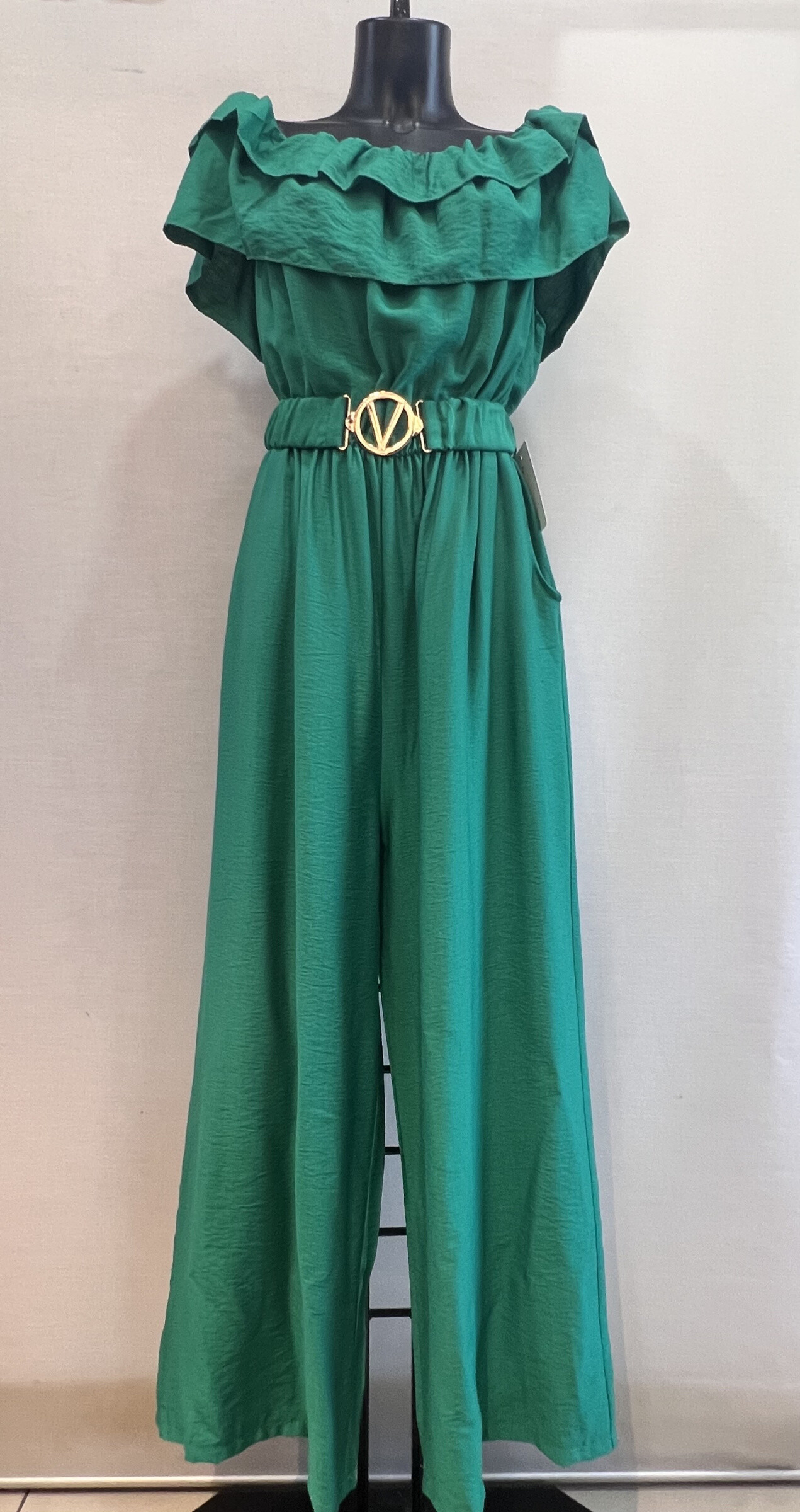 Wholesaler Mily - large combination with its belt