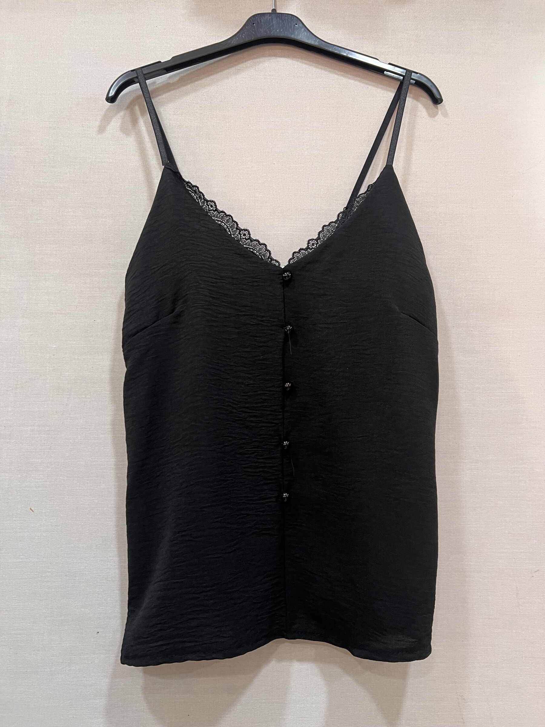 Wholesaler Mily - top with 4 buttons in front large size