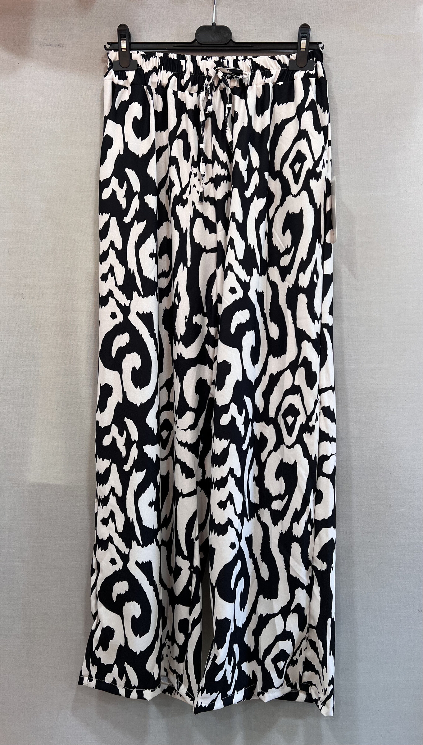 Grossiste Mily - pantalon fluide  grande taille