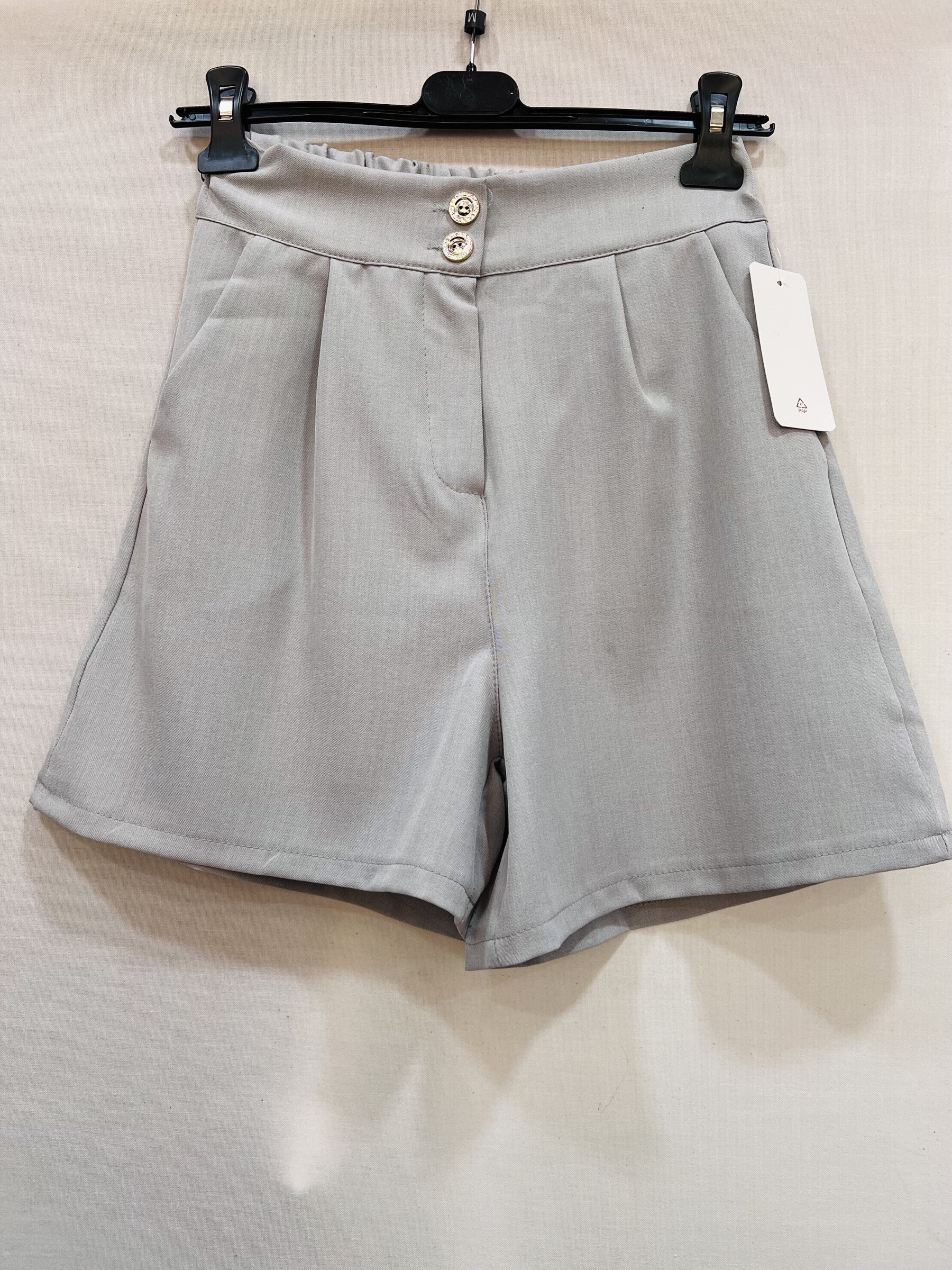 Wholesaler Mily - large size faux leather shorts