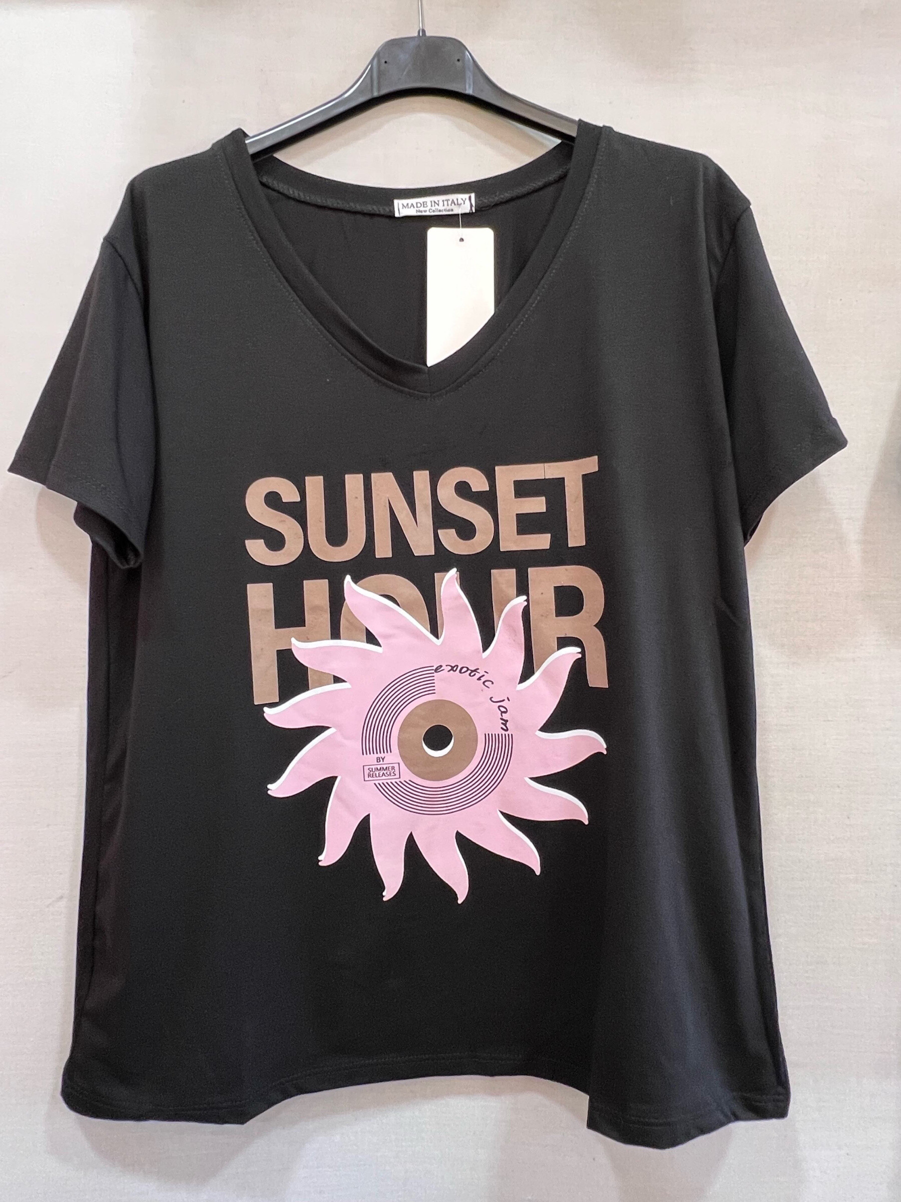 Wholesaler Mily - V-NECK T-SHIRT