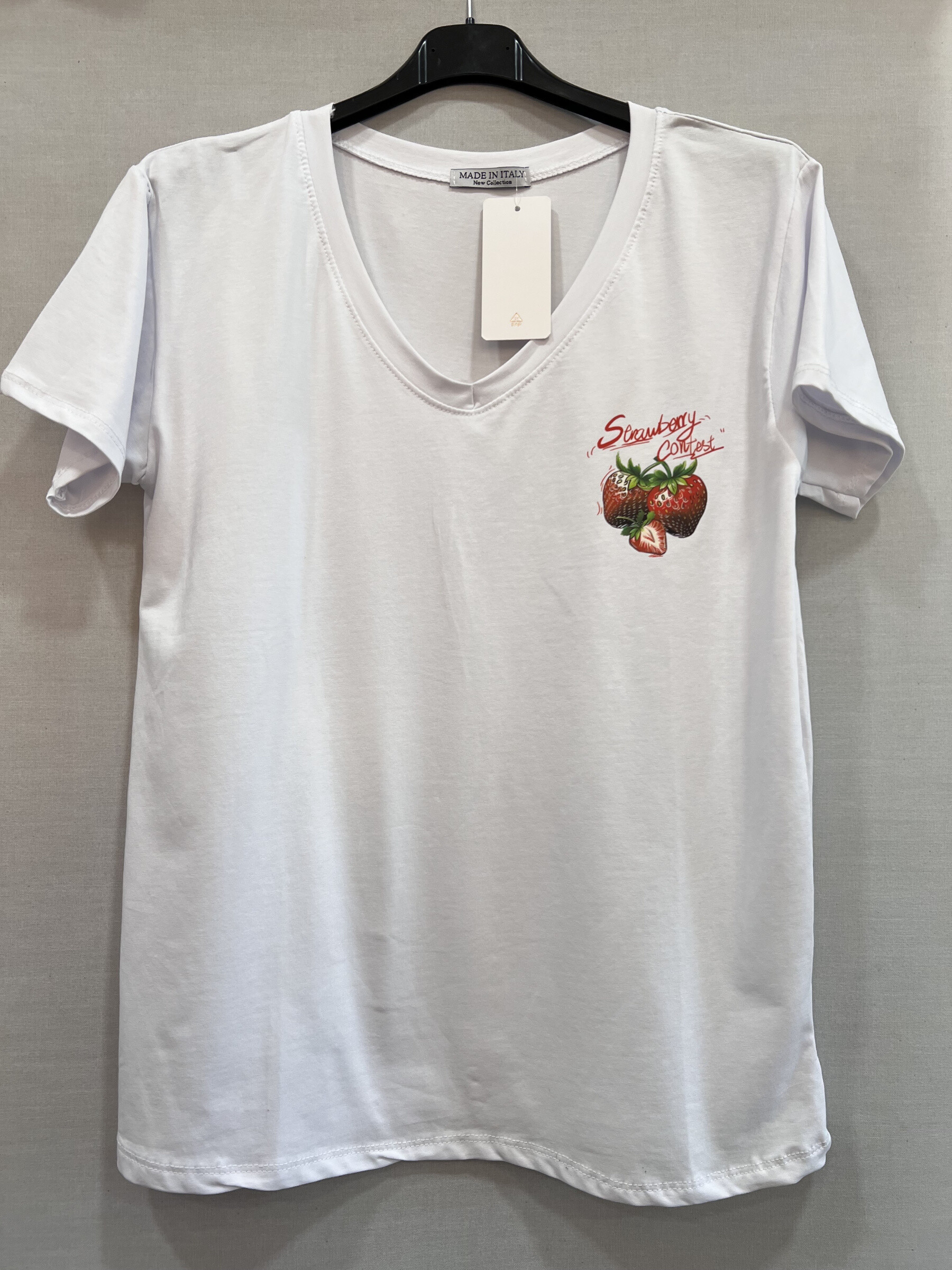 Wholesaler Mily - PLUS SIZE V-NECK T-SHIRT