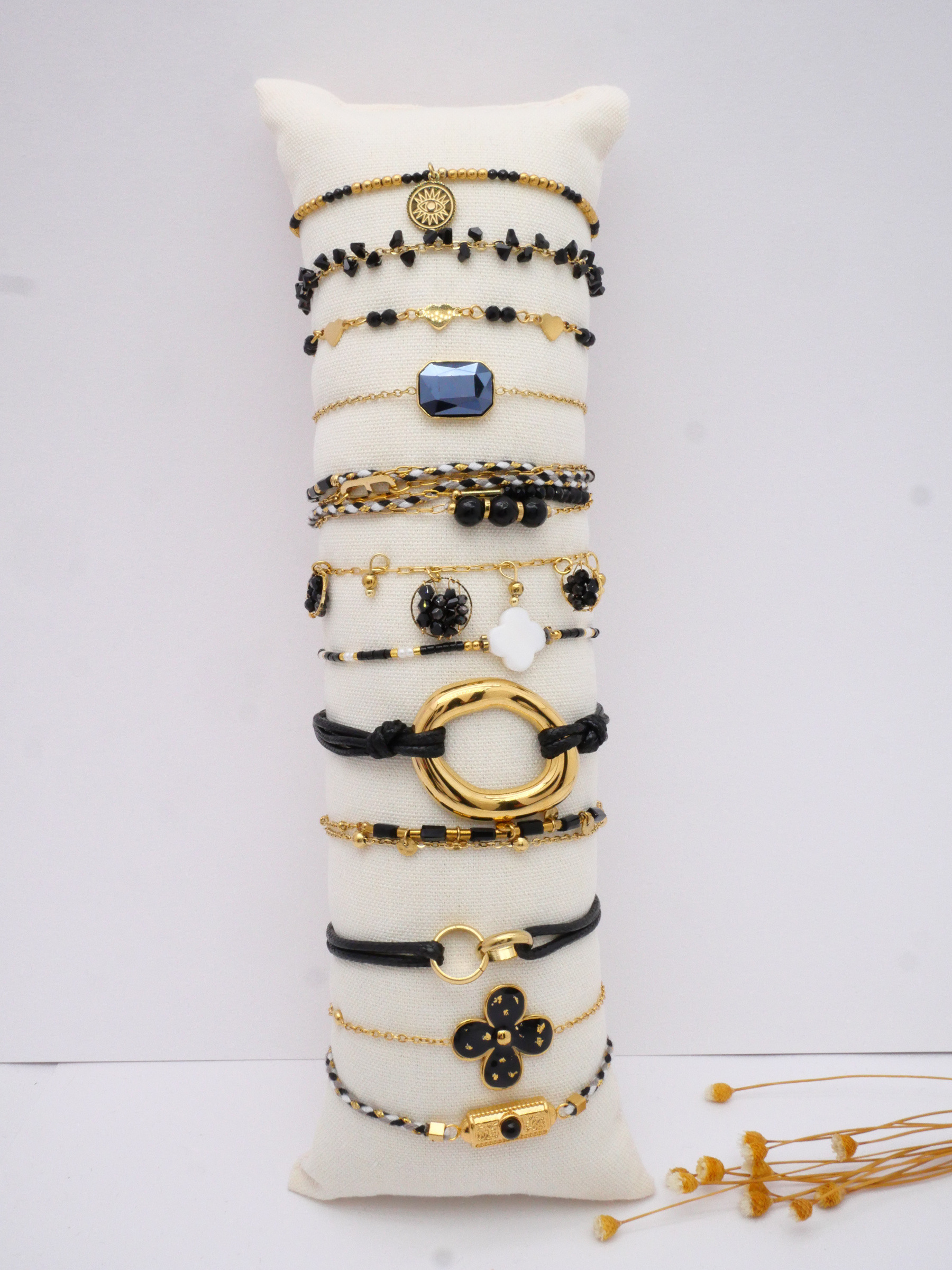Großhändler MIMIKO - SET AUS 12 ARMBÄNDERN AUS 304 EDELSTAHL