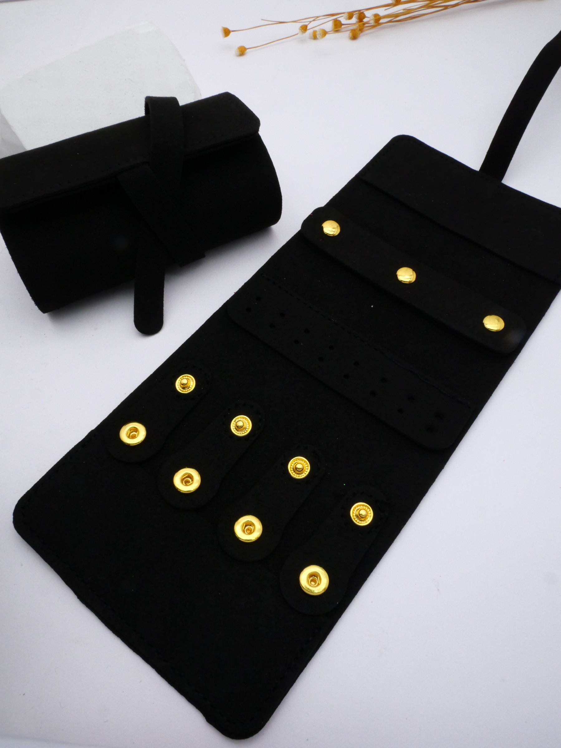 Grossiste MIMIKO - POCHETTE DE RANGEMENT EN VELOUR 23X10CM