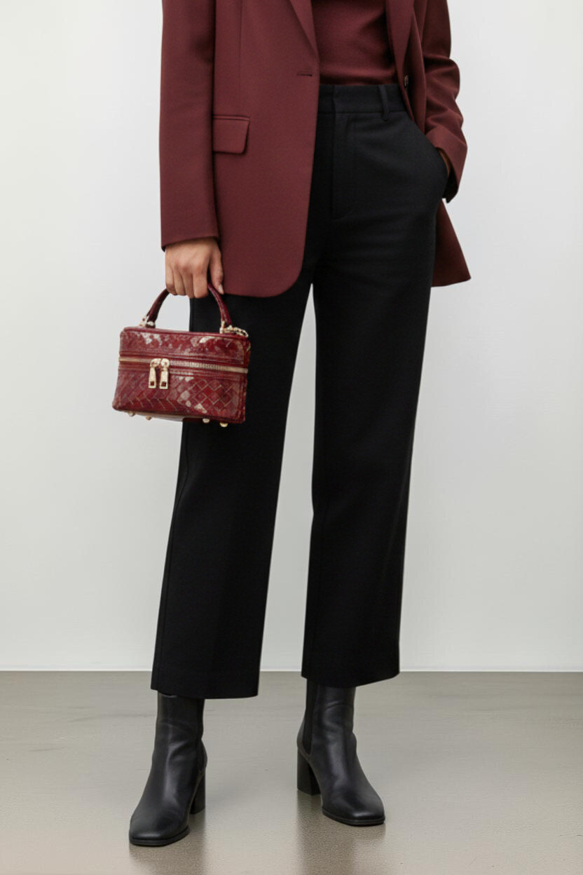 Wholesaler MIMOSA BY BESTINI - Small box bag, double zip, woven, patent, shoulder strap